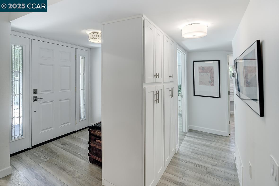 Detail Gallery Image 18 of 50 For 2017 Oakmont Way #2,  Walnut Creek,  CA 94595 - 2 Beds | 1 Baths