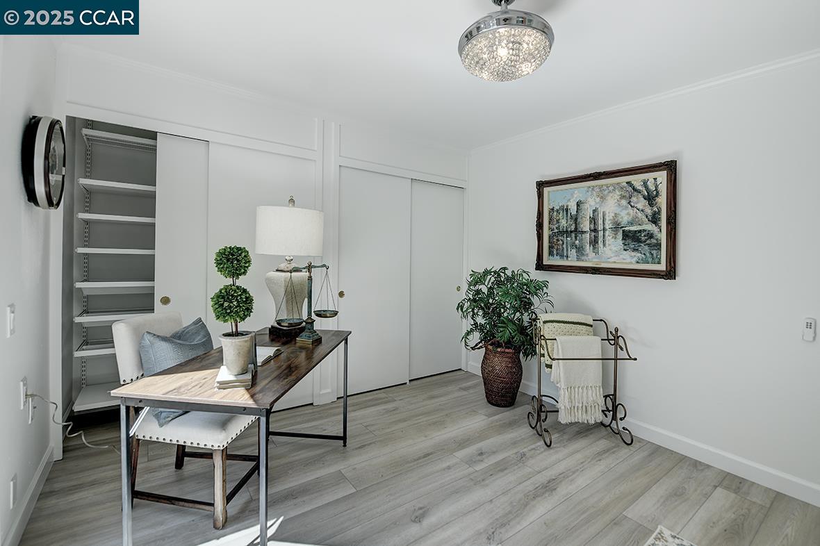 Detail Gallery Image 20 of 50 For 2017 Oakmont Way #2,  Walnut Creek,  CA 94595 - 2 Beds | 1 Baths
