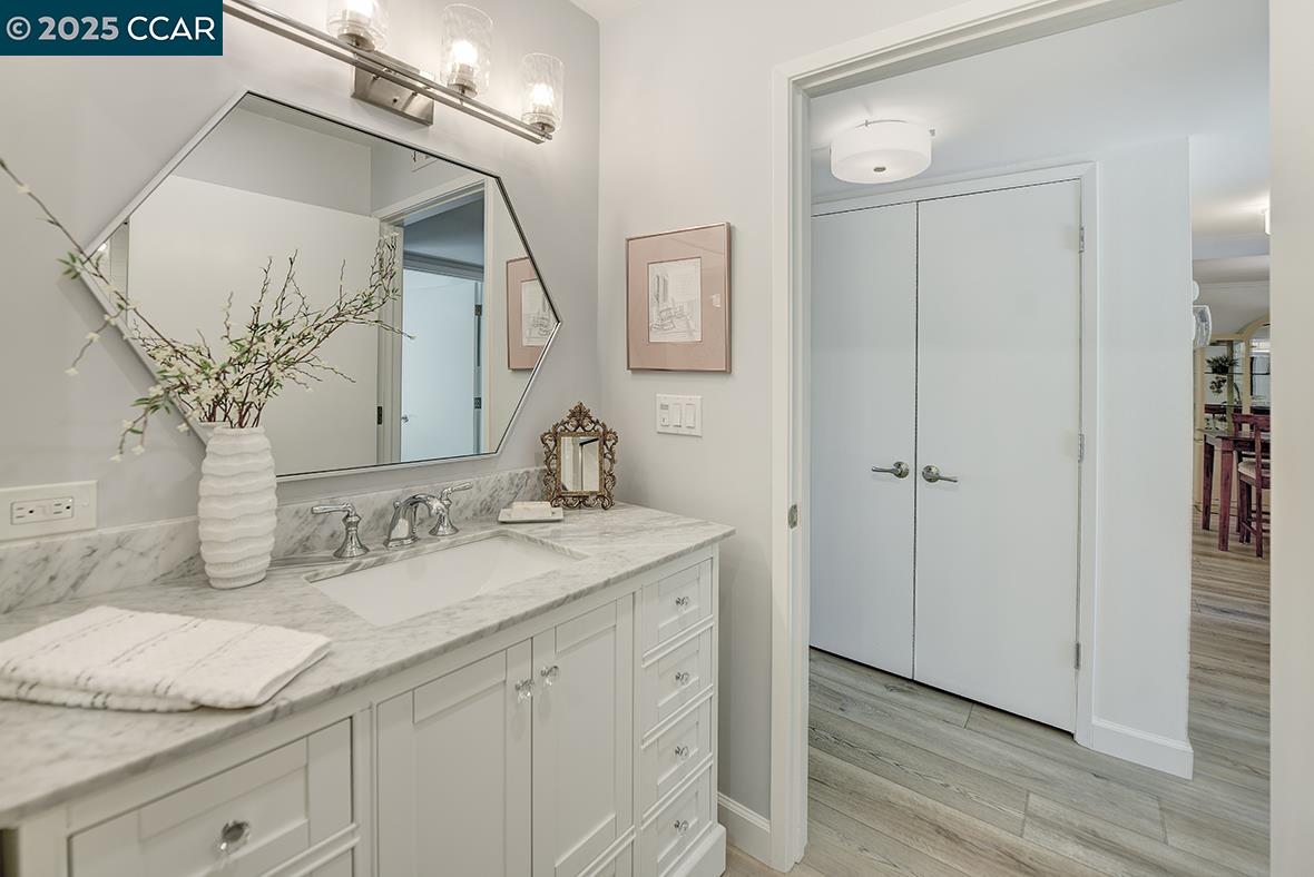 Detail Gallery Image 26 of 50 For 2017 Oakmont Way #2,  Walnut Creek,  CA 94595 - 2 Beds | 1 Baths