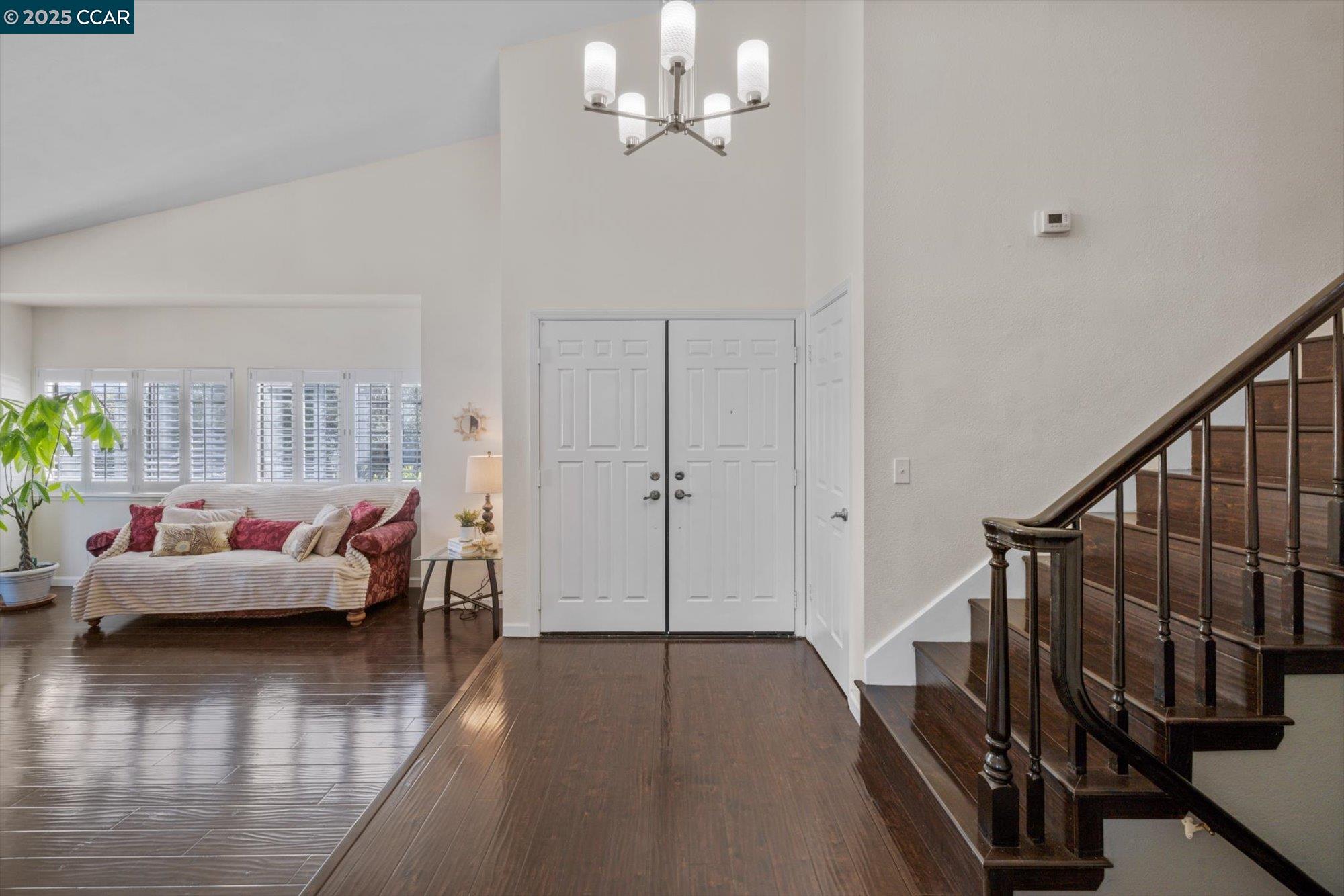 Detail Gallery Image 14 of 60 For 243 Reynard Ln, Vallejo,  CA 94591 - 4 Beds | 2/1 Baths