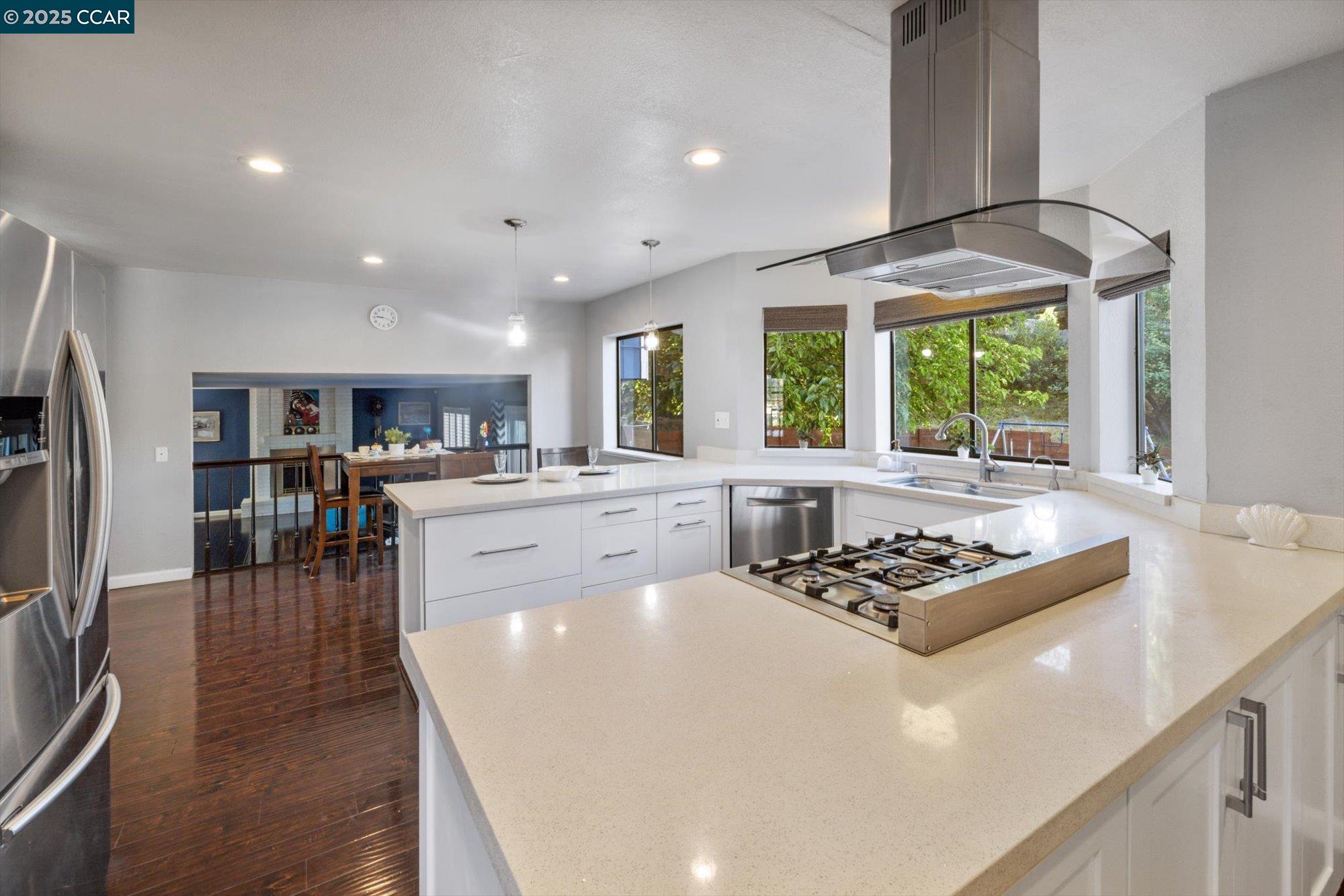 Detail Gallery Image 22 of 60 For 243 Reynard Ln, Vallejo,  CA 94591 - 4 Beds | 2/1 Baths