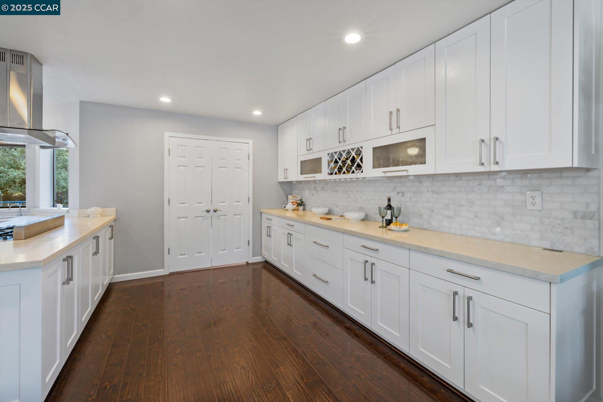 Detail Gallery Image 25 of 60 For 243 Reynard Ln, Vallejo,  CA 94591 - 4 Beds | 2/1 Baths