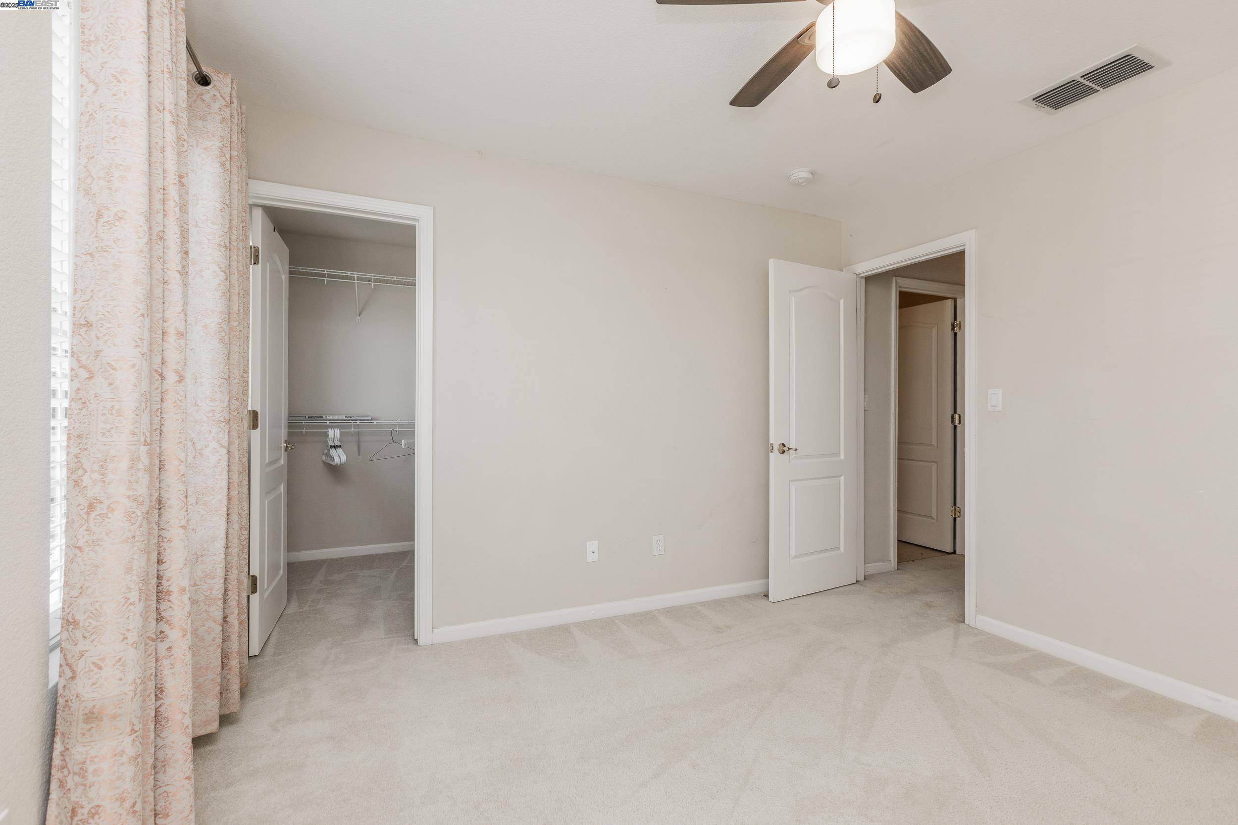 Detail Gallery Image 18 of 41 For 2096 Goldpine Way, Antioch,  CA 94509 - 5 Beds | 3 Baths