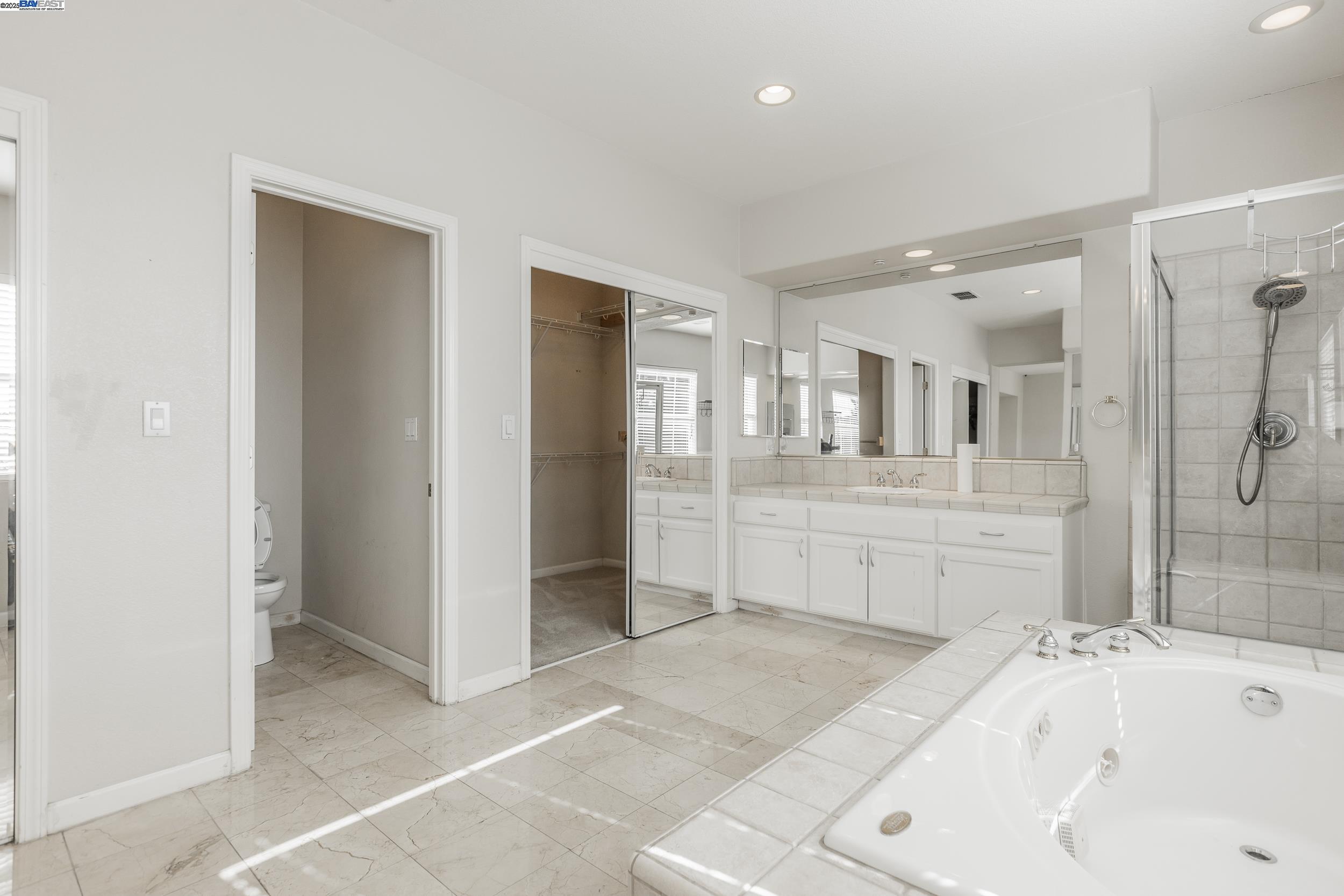 Detail Gallery Image 27 of 41 For 2096 Goldpine Way, Antioch,  CA 94509 - 5 Beds | 3 Baths