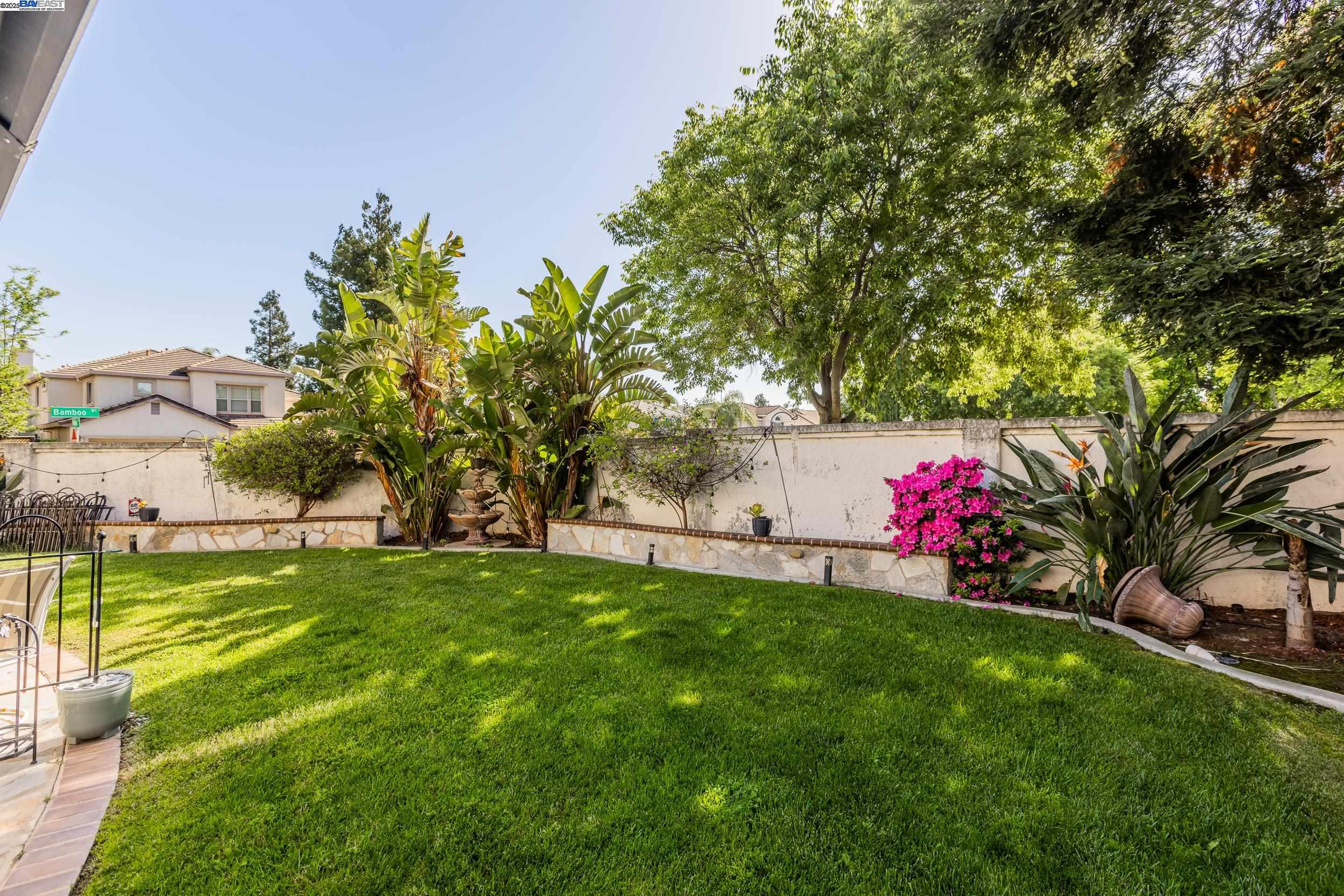 Detail Gallery Image 32 of 41 For 2096 Goldpine Way, Antioch,  CA 94509 - 5 Beds | 3 Baths