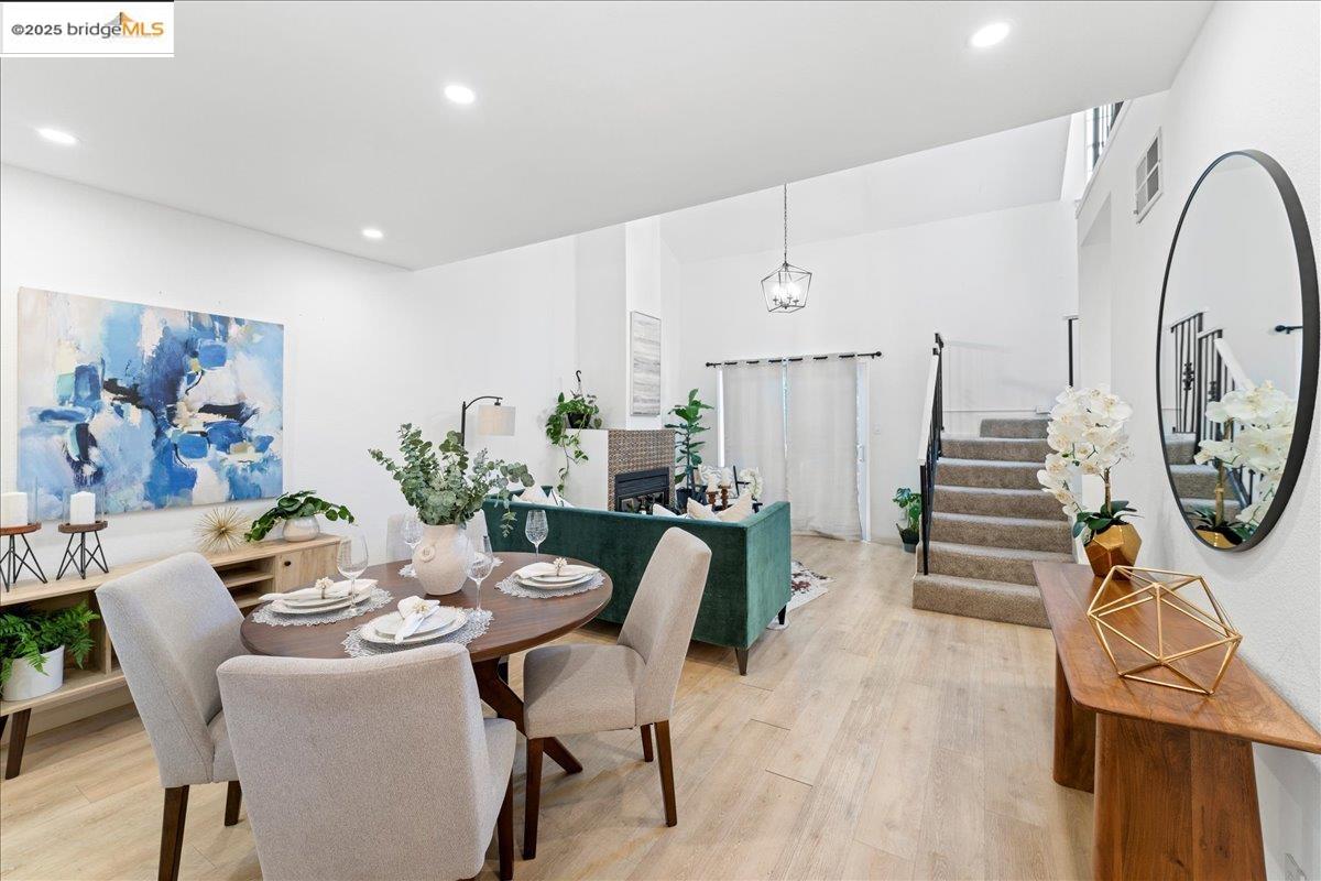 Detail Gallery Image 19 of 19 For 7568 Mountain Blvd #12,  Oakland,  CA 94605 - 2 Beds | 1/1 Baths