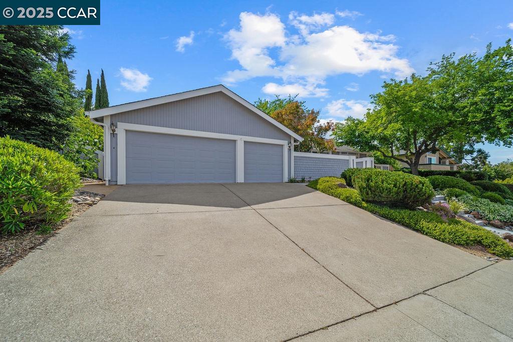 Detail Gallery Image 45 of 45 For 224 Mountaire Pkwy, Clayton,  CA 94517 - 4 Beds | 2 Baths