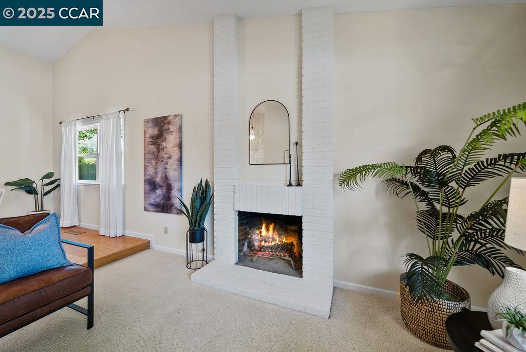 Detail Gallery Image 10 of 45 For 224 Mountaire Pkwy, Clayton,  CA 94517 - 4 Beds | 2 Baths