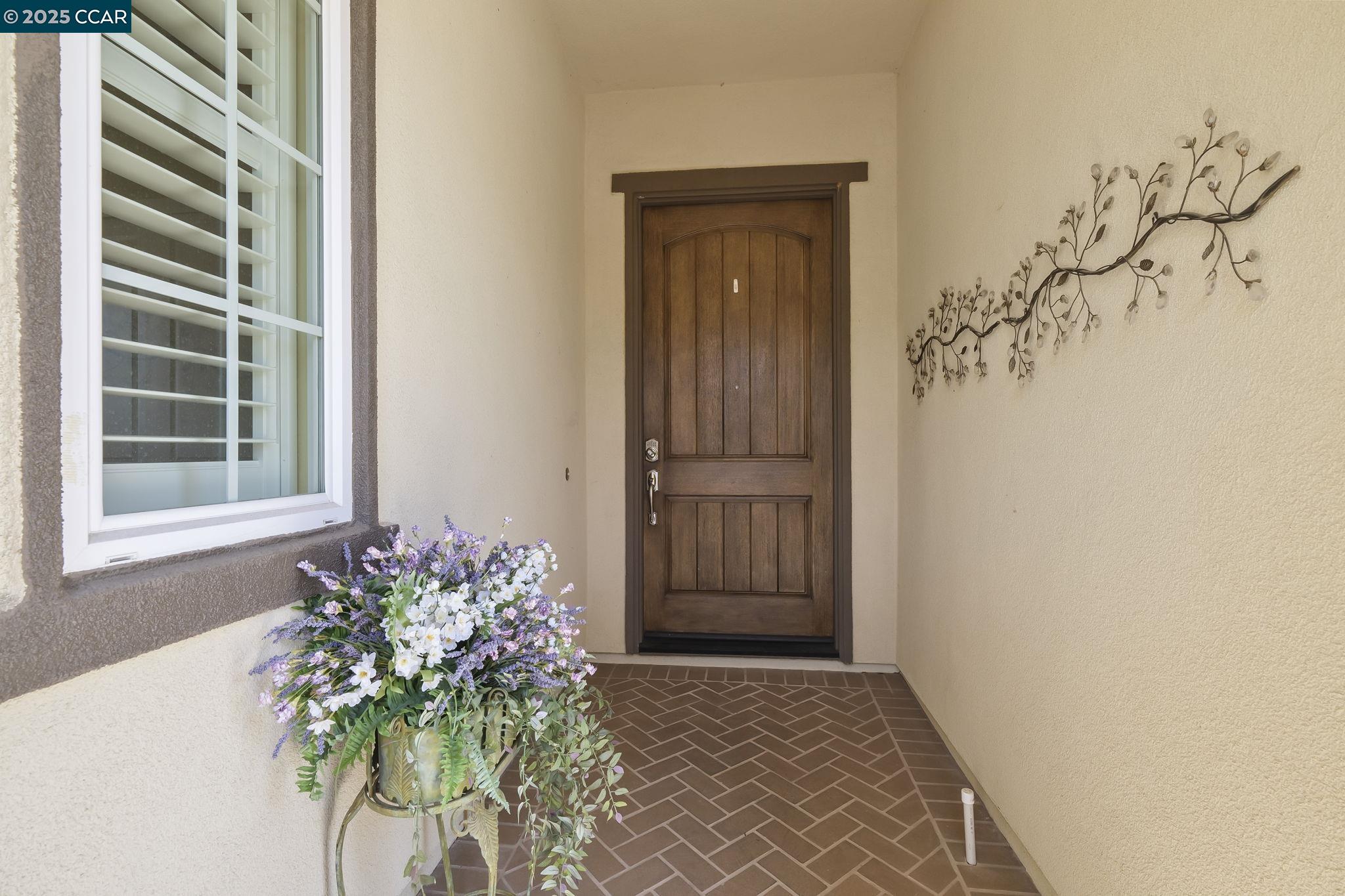 Detail Gallery Image 3 of 55 For 1720 Chardonnay Ln, Brentwood,  CA 94513-4255 - 2 Beds | 2 Baths