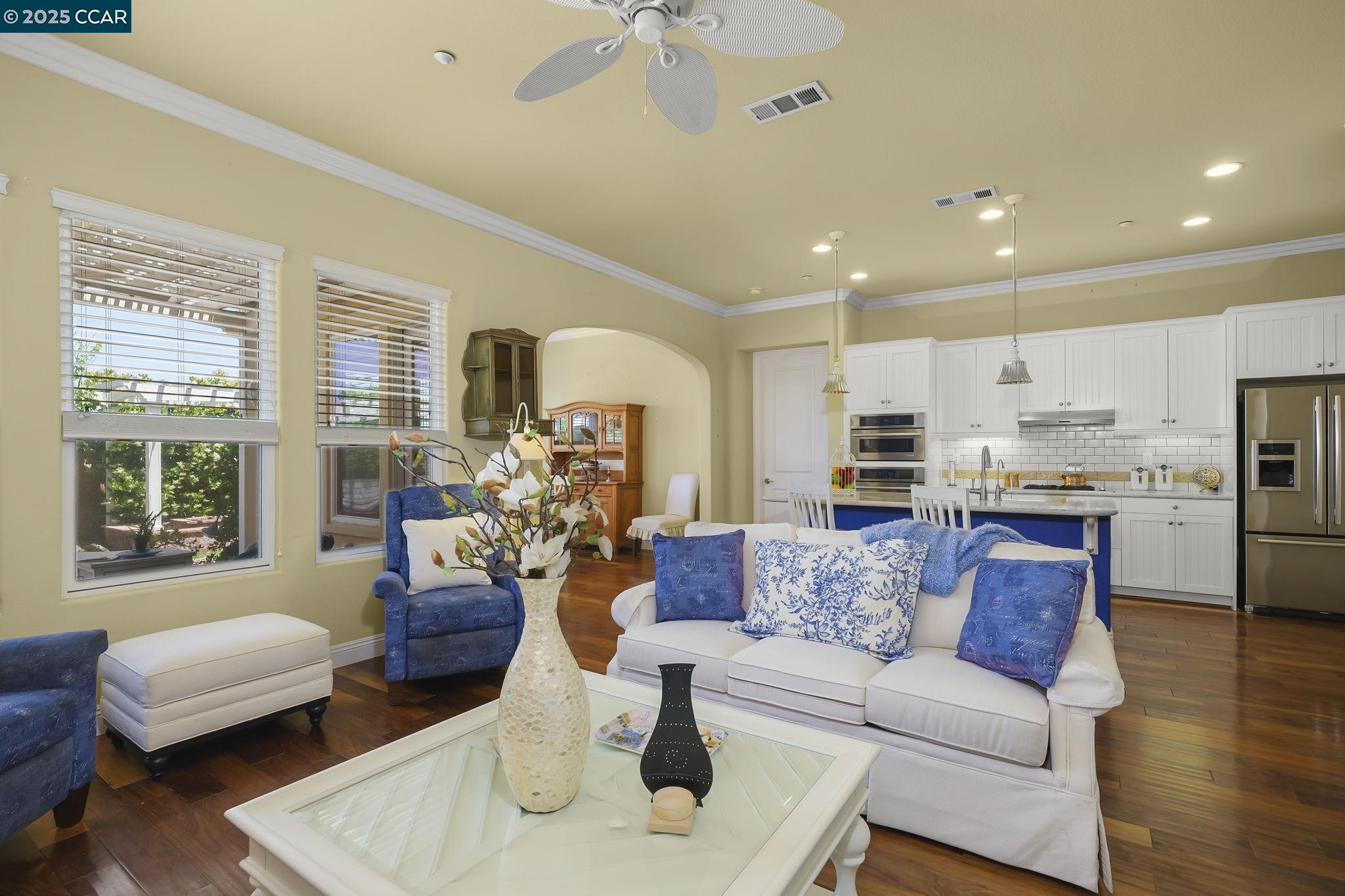 Detail Gallery Image 10 of 55 For 1720 Chardonnay Ln, Brentwood,  CA 94513-4255 - 2 Beds | 2 Baths