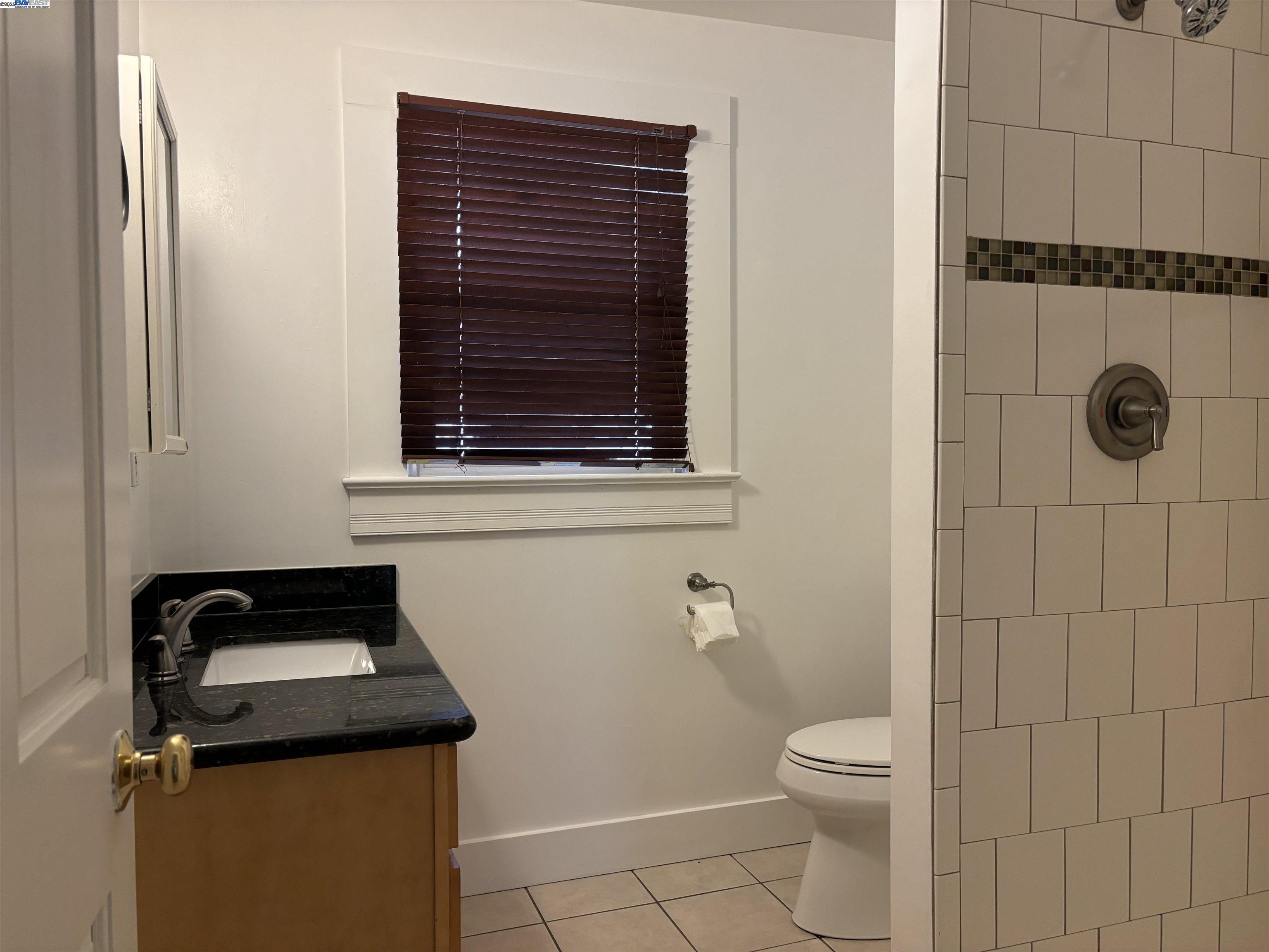 Detail Gallery Image 19 of 47 For 1221 Campbell, Oakland,  CA 94607 - – Beds | – Baths