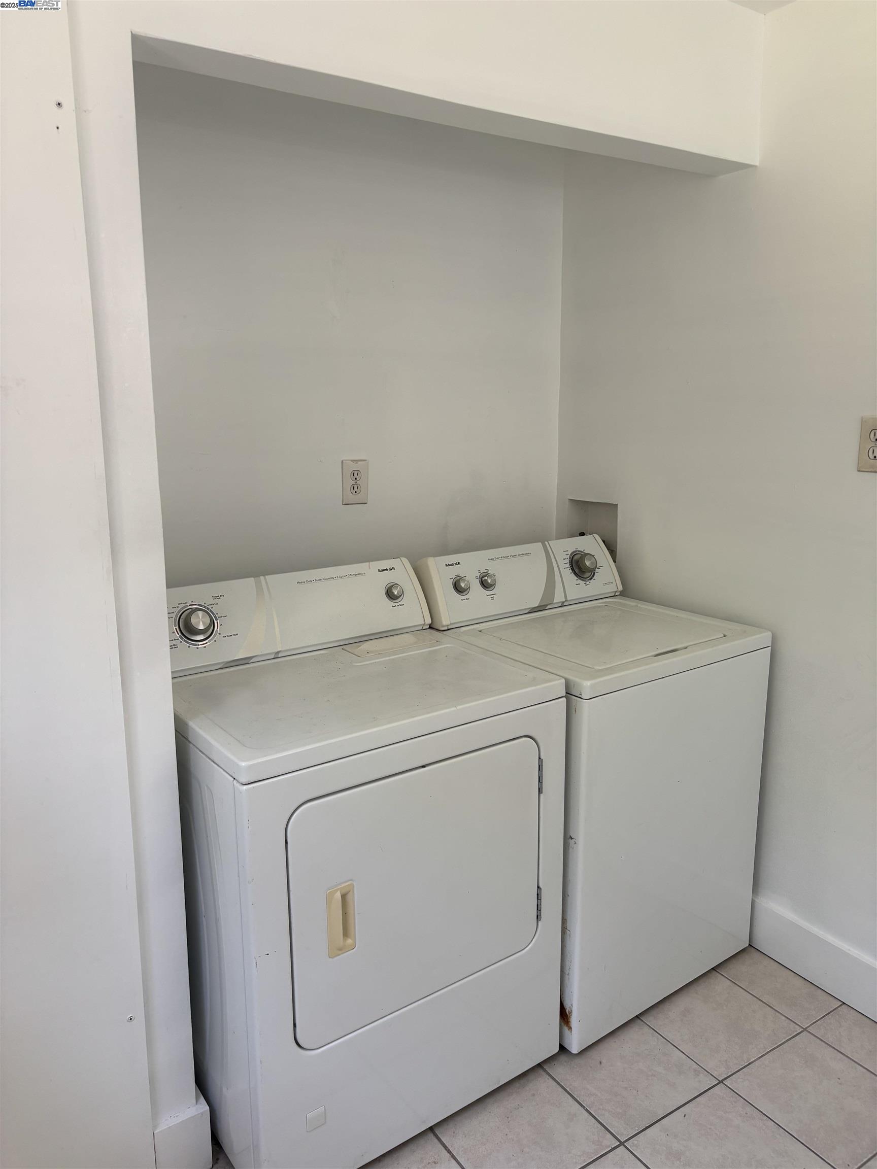 Detail Gallery Image 32 of 47 For 1221 Campbell, Oakland,  CA 94607 - – Beds | – Baths