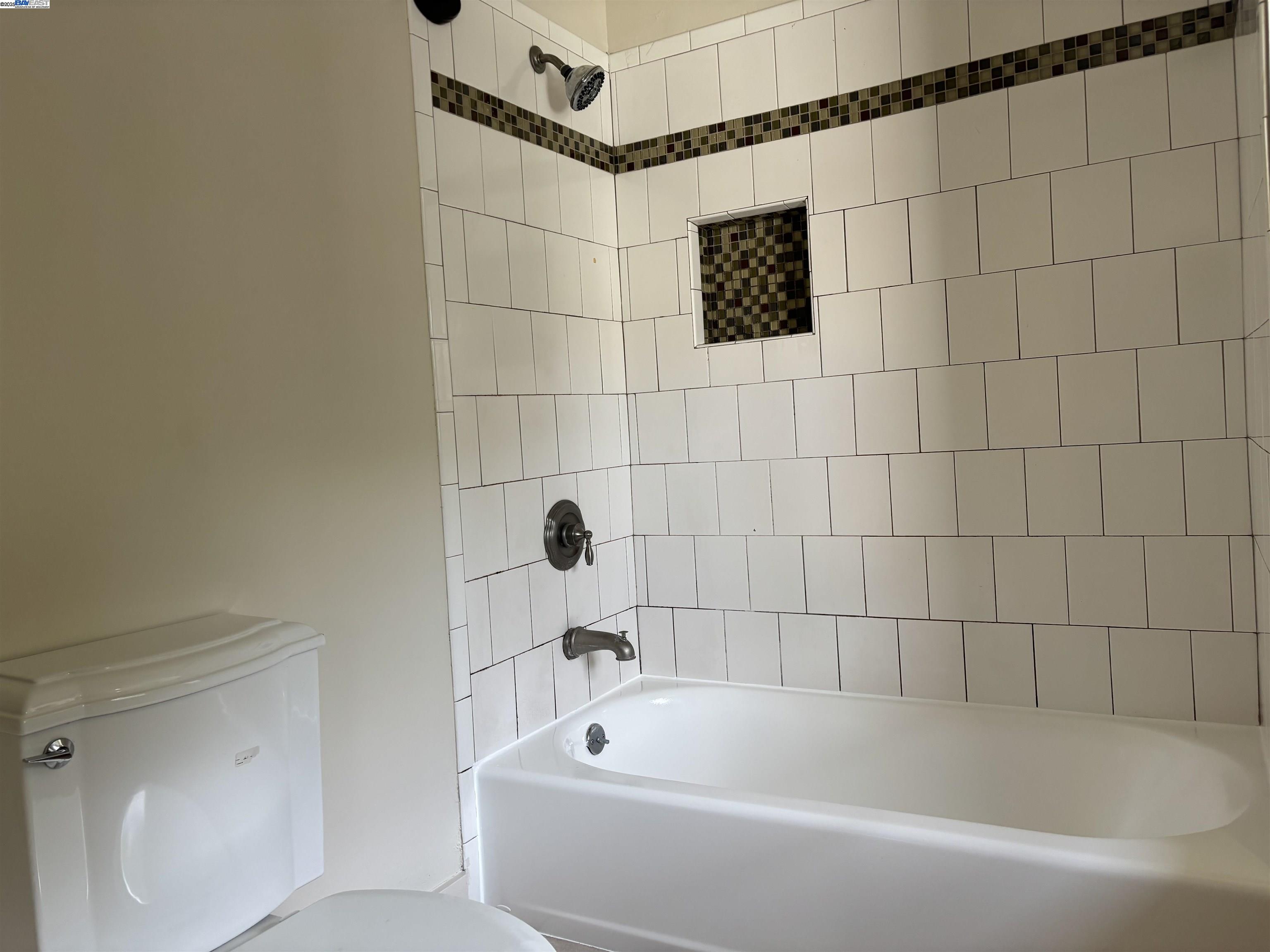 Detail Gallery Image 7 of 47 For 1221 Campbell, Oakland,  CA 94607 - – Beds | – Baths