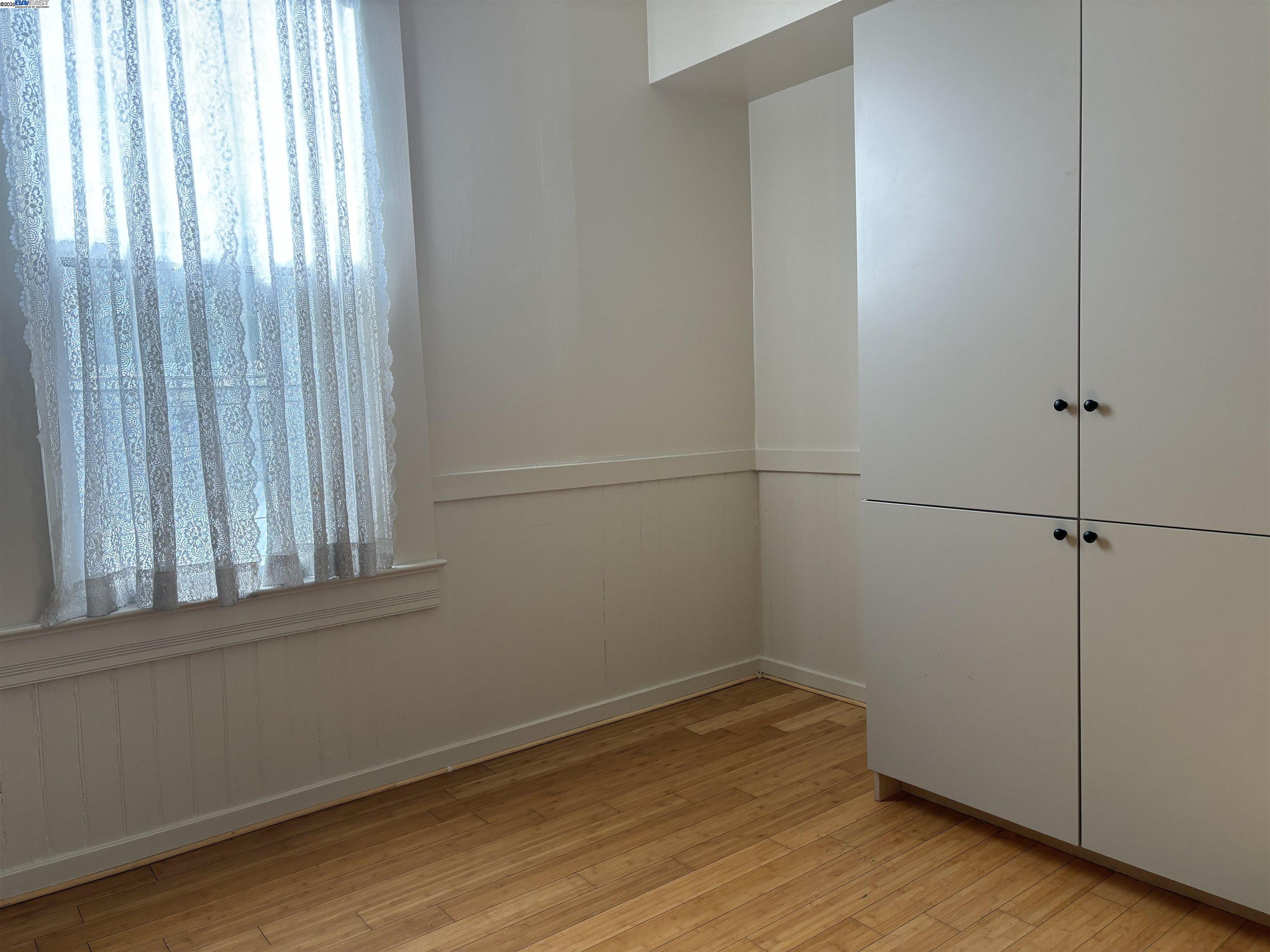 Detail Gallery Image 8 of 47 For 1221 Campbell, Oakland,  CA 94607 - – Beds | – Baths