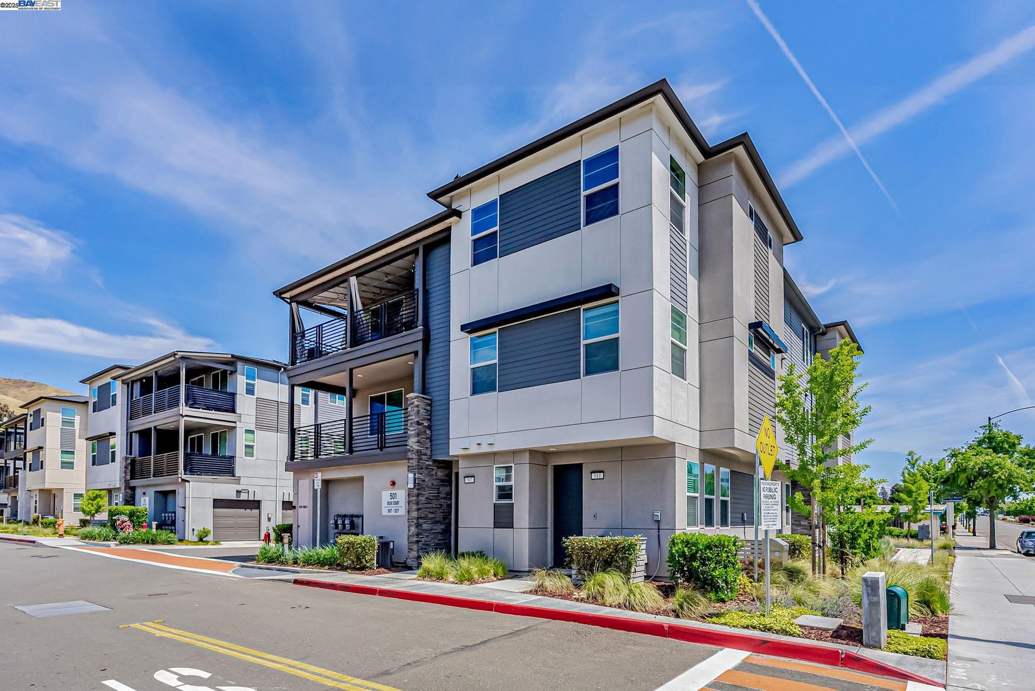 Front Image Thumbnail for BE41097961