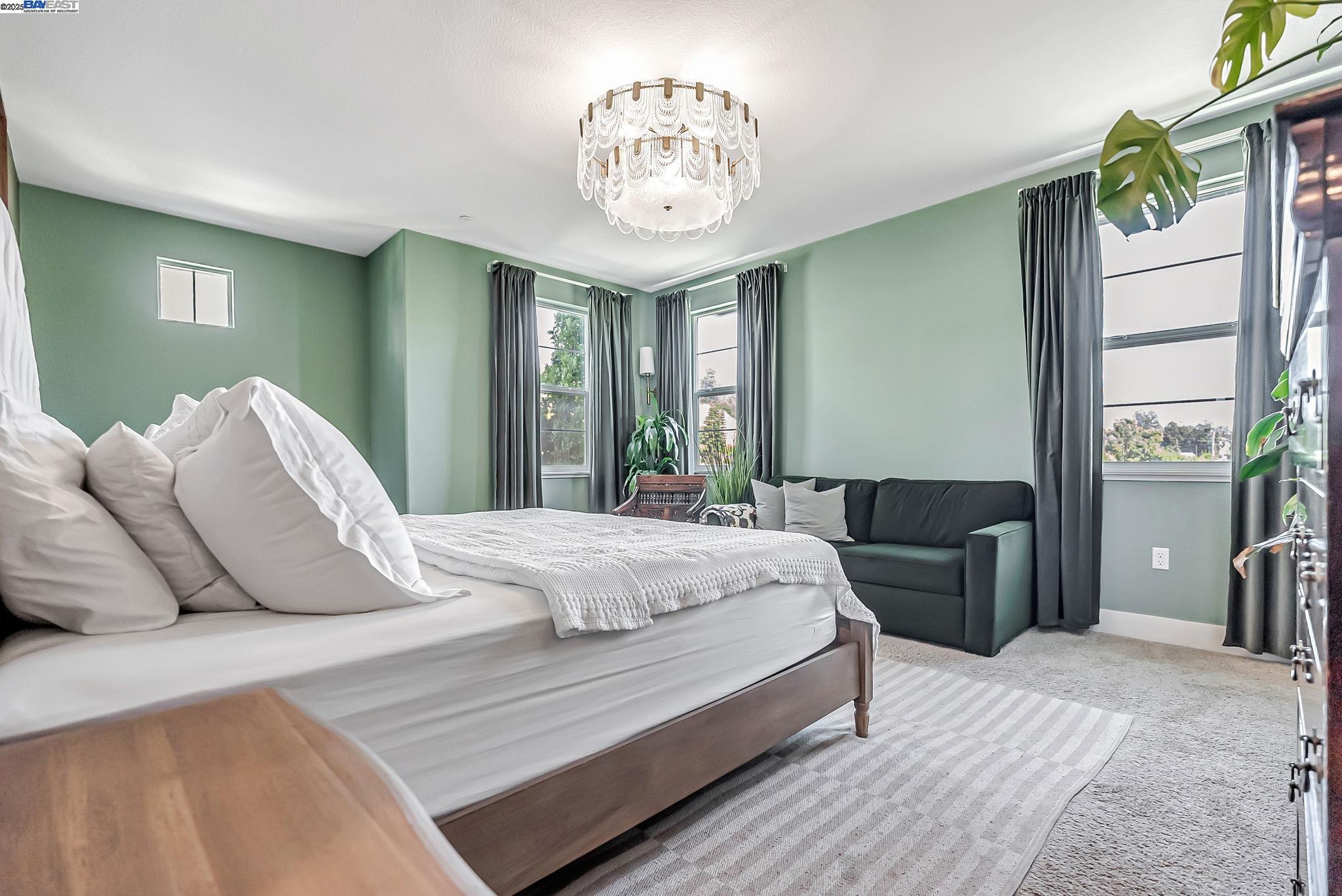 Detail Gallery Image 24 of 46 For 625 Delve Ct, Hayward,  CA 94544 - 2 Beds | 2 Baths