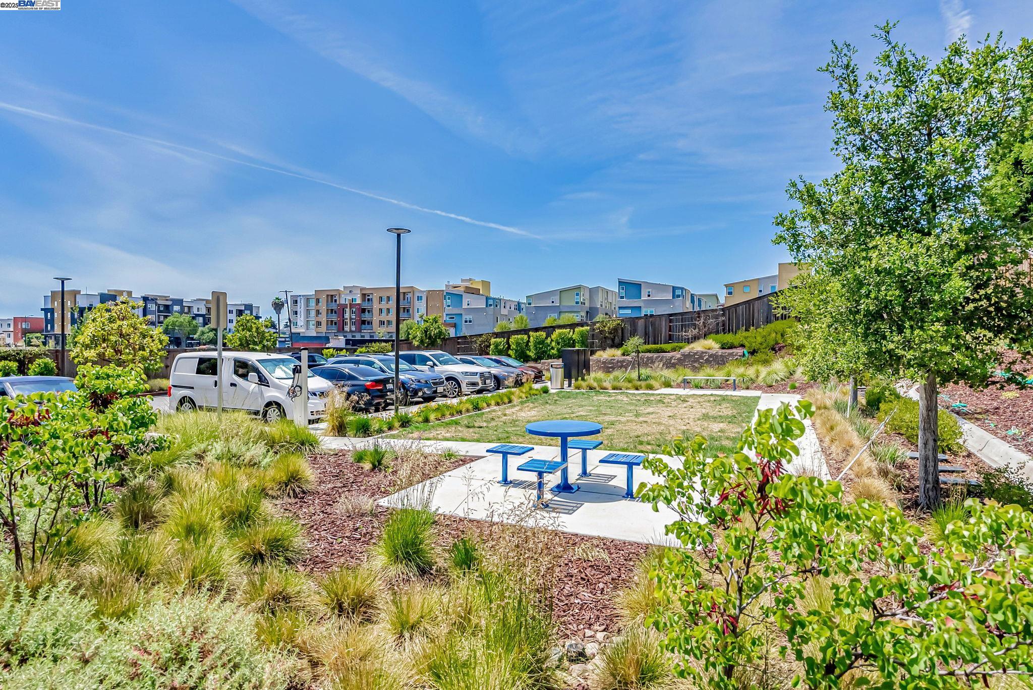 Detail Gallery Image 39 of 46 For 625 Delve Ct, Hayward,  CA 94544 - 2 Beds | 2 Baths