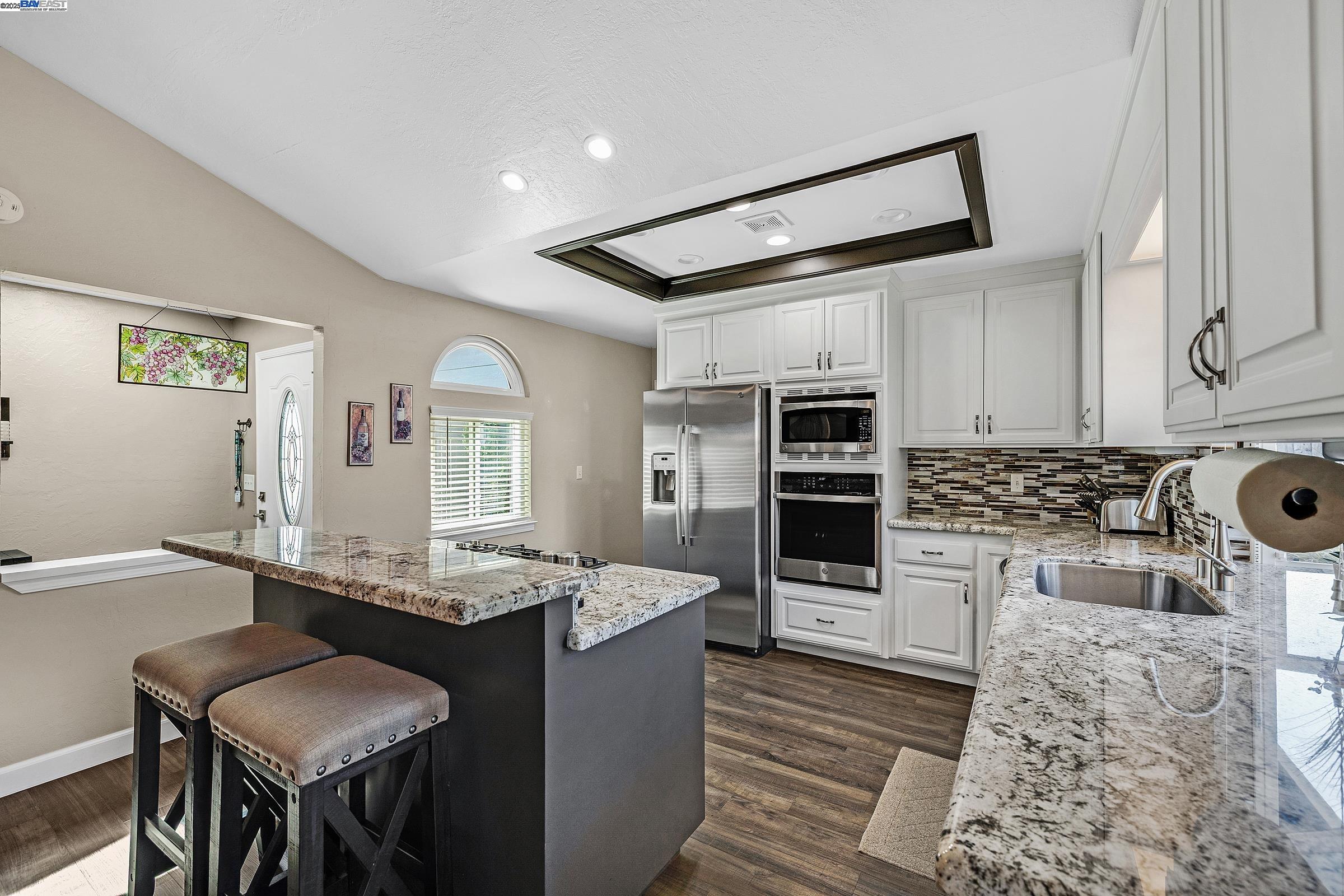 Detail Gallery Image 12 of 48 For 2265 Shire Ct, Livermore,  CA 94551 - 4 Beds | 2 Baths