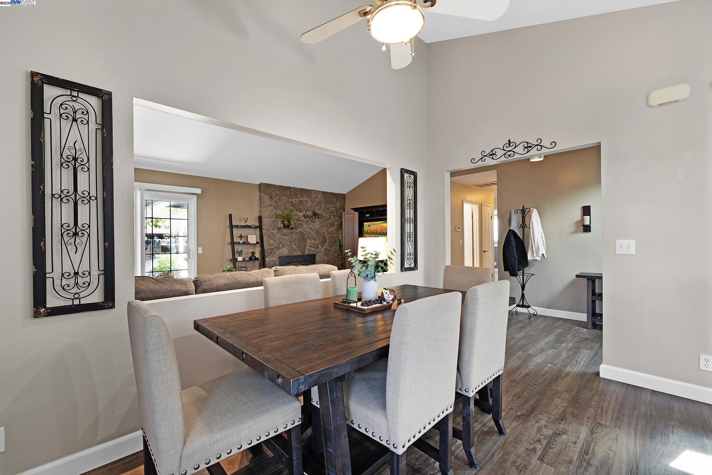 Detail Gallery Image 10 of 48 For 2265 Shire Ct, Livermore,  CA 94551 - 4 Beds | 2 Baths