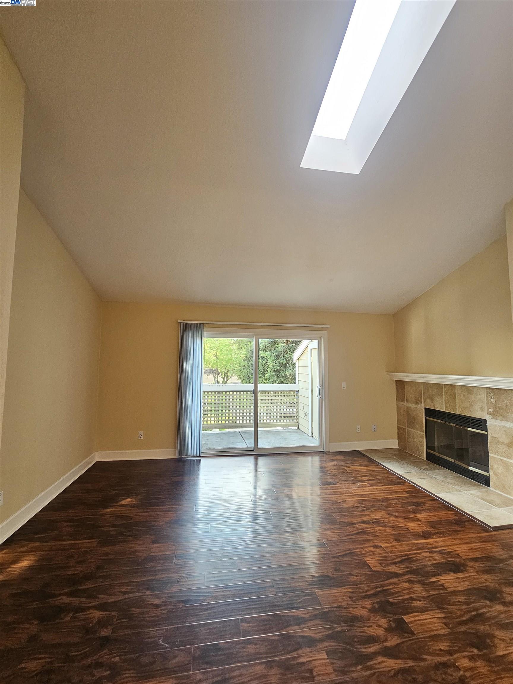 Photo #2: 41097964 Listing 