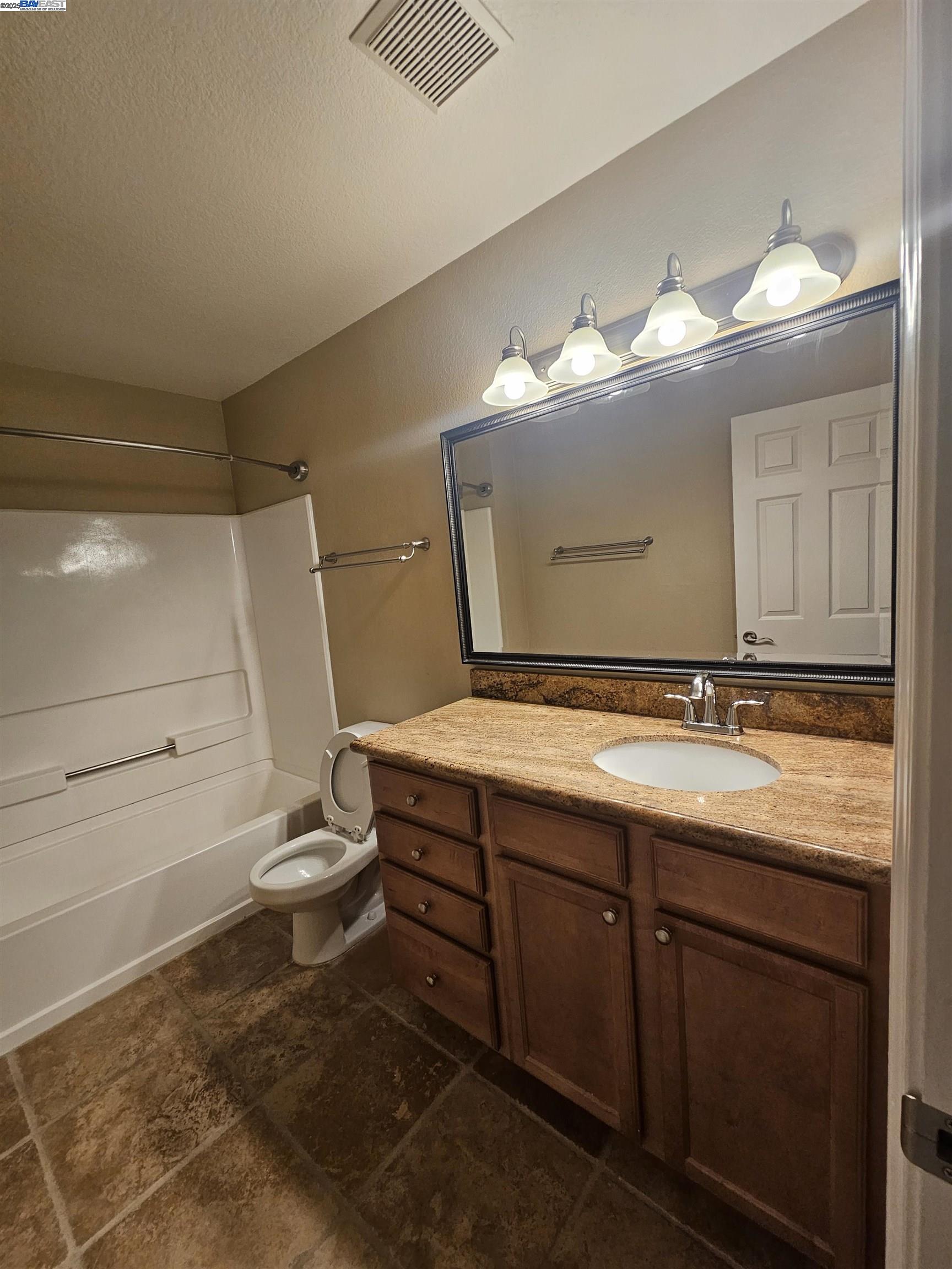 Photo #24: 41097964 Listing: Photo #24