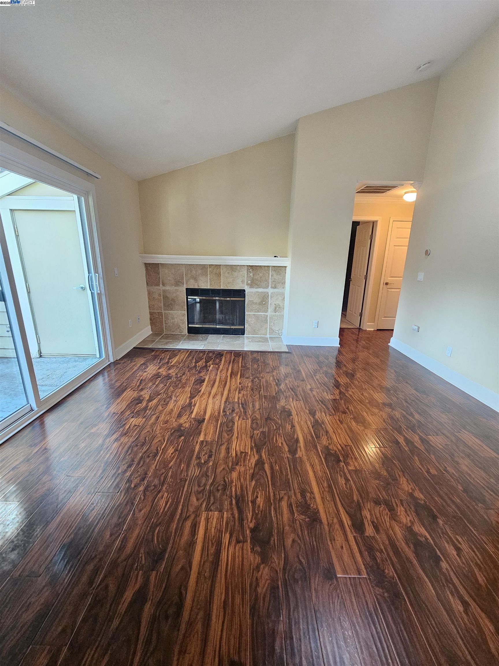 Photo #5: 41097964 Listing: Photo #5
