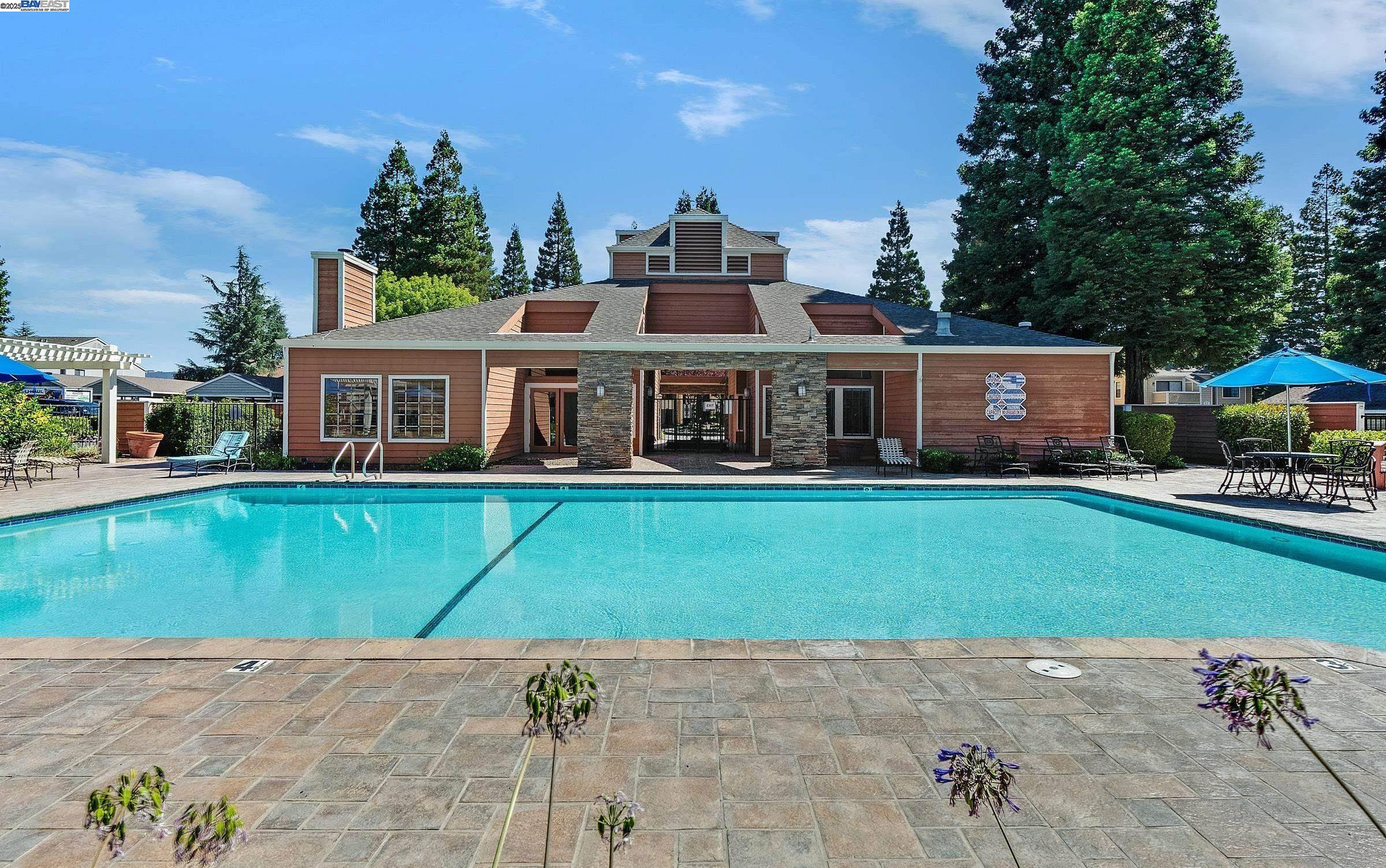 Detail Gallery Image 25 of 30 For 355 Eastridge Dr, San Ramon,  CA 94582 - 1 Beds | 1 Baths