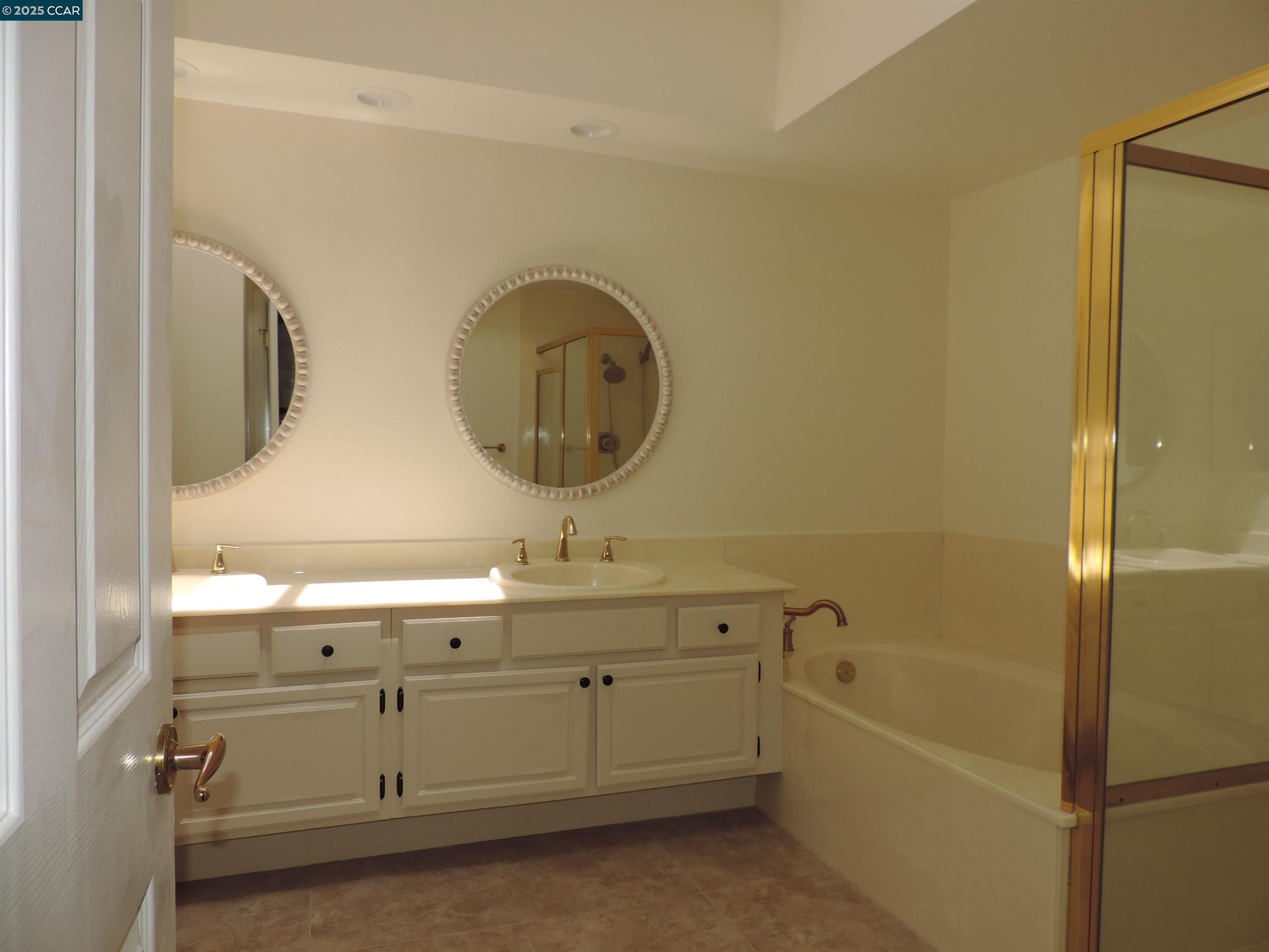 Detail Gallery Image 26 of 44 For 2190 Canyon Crest Ave, San Ramon,  CA 94582 - 4 Beds | 3 Baths