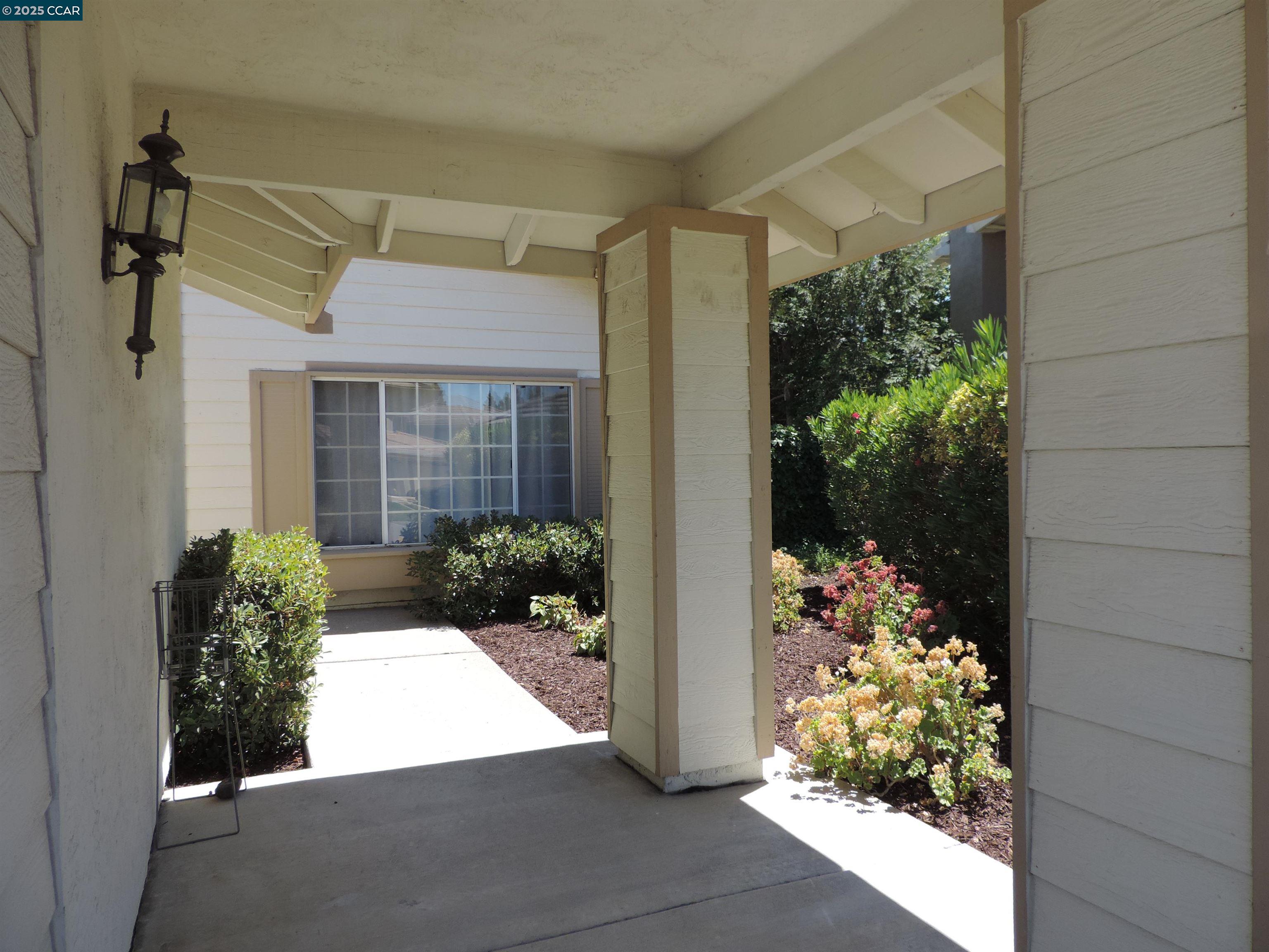 Detail Gallery Image 40 of 44 For 2190 Canyon Crest Ave, San Ramon,  CA 94582 - 4 Beds | 3 Baths