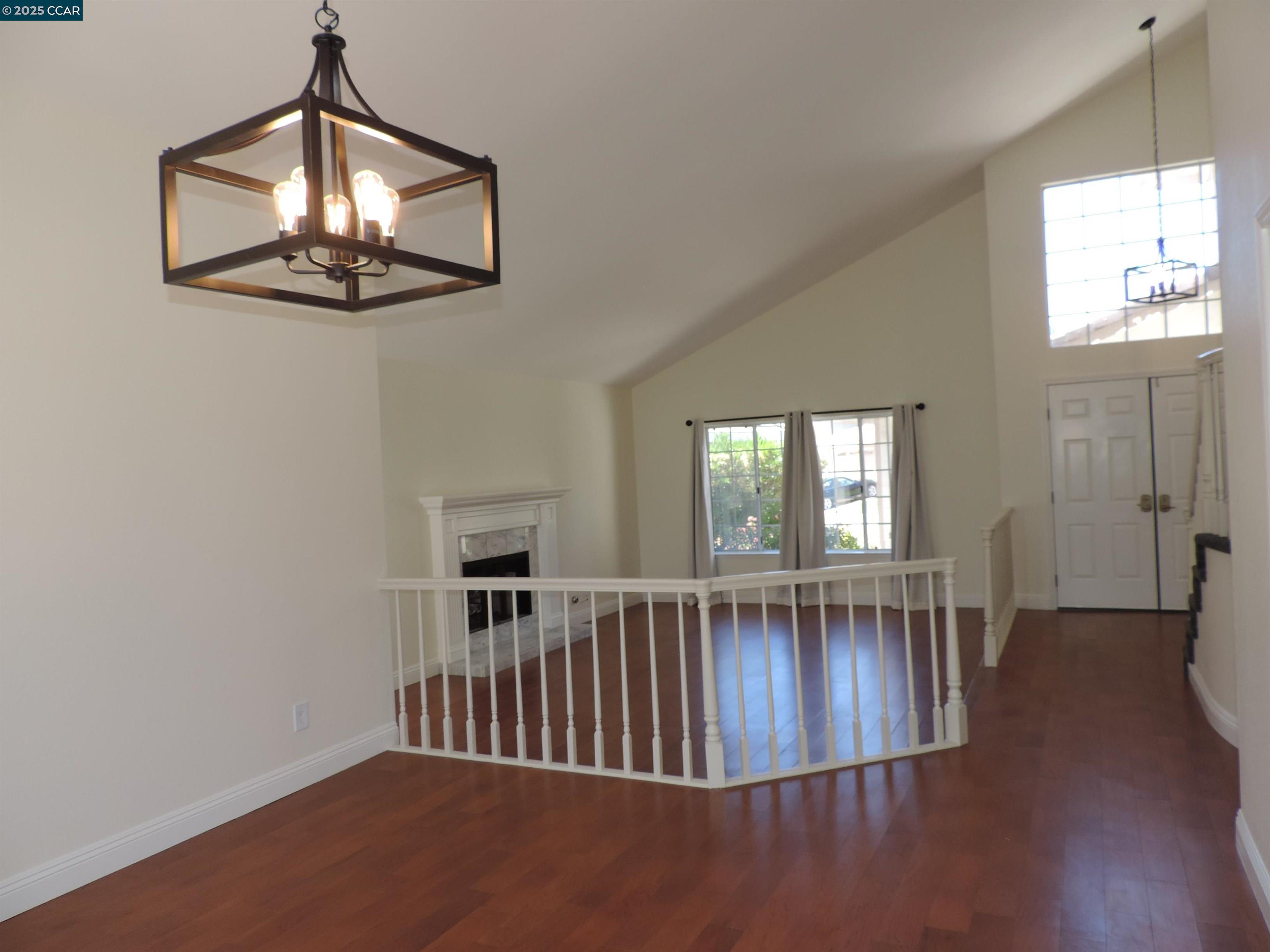 Detail Gallery Image 5 of 44 For 2190 Canyon Crest Ave, San Ramon,  CA 94582 - 4 Beds | 3 Baths