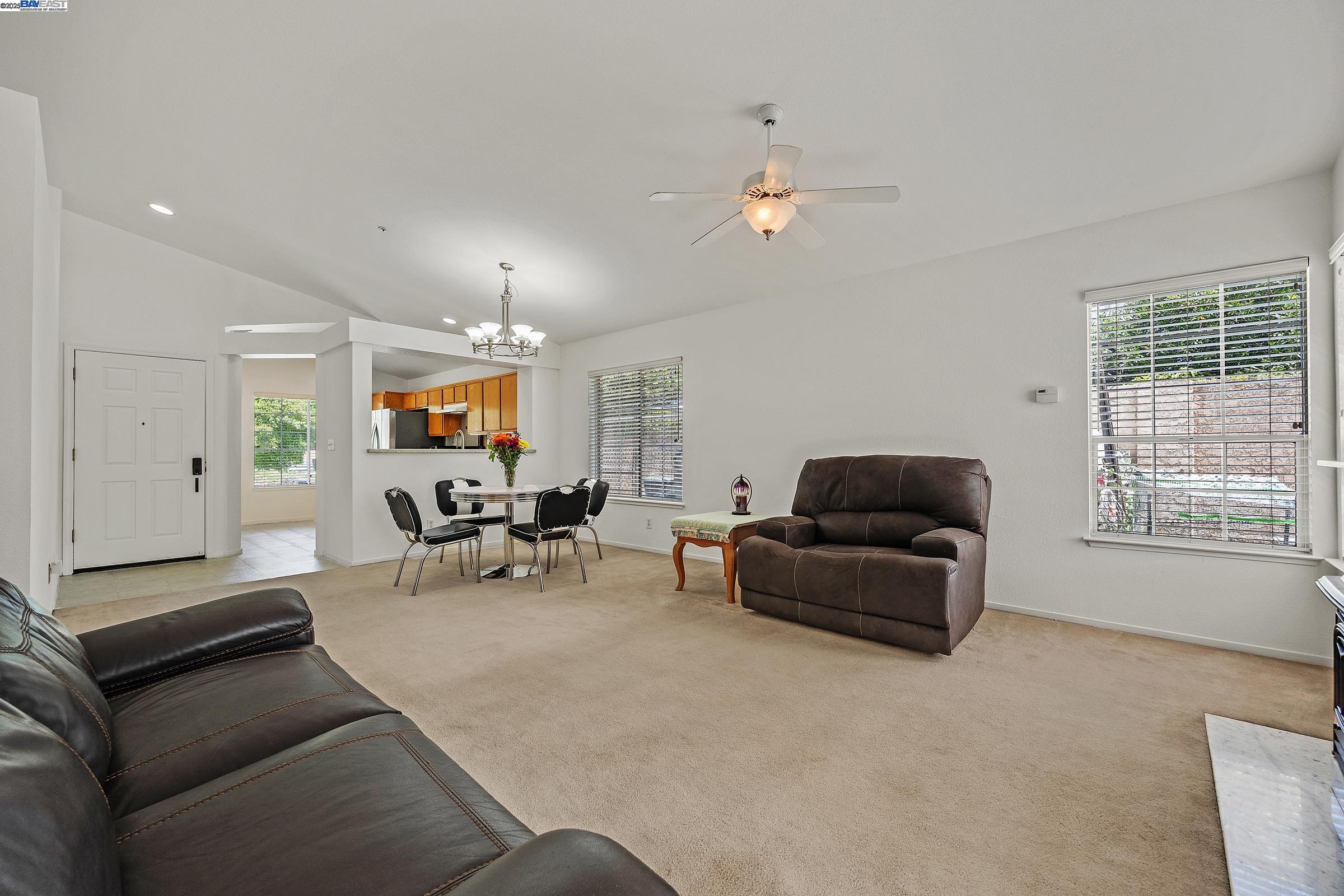 Detail Gallery Image 12 of 33 For 6997 Foxtail Dr, Livermore,  CA 94551 - 3 Beds | 2 Baths