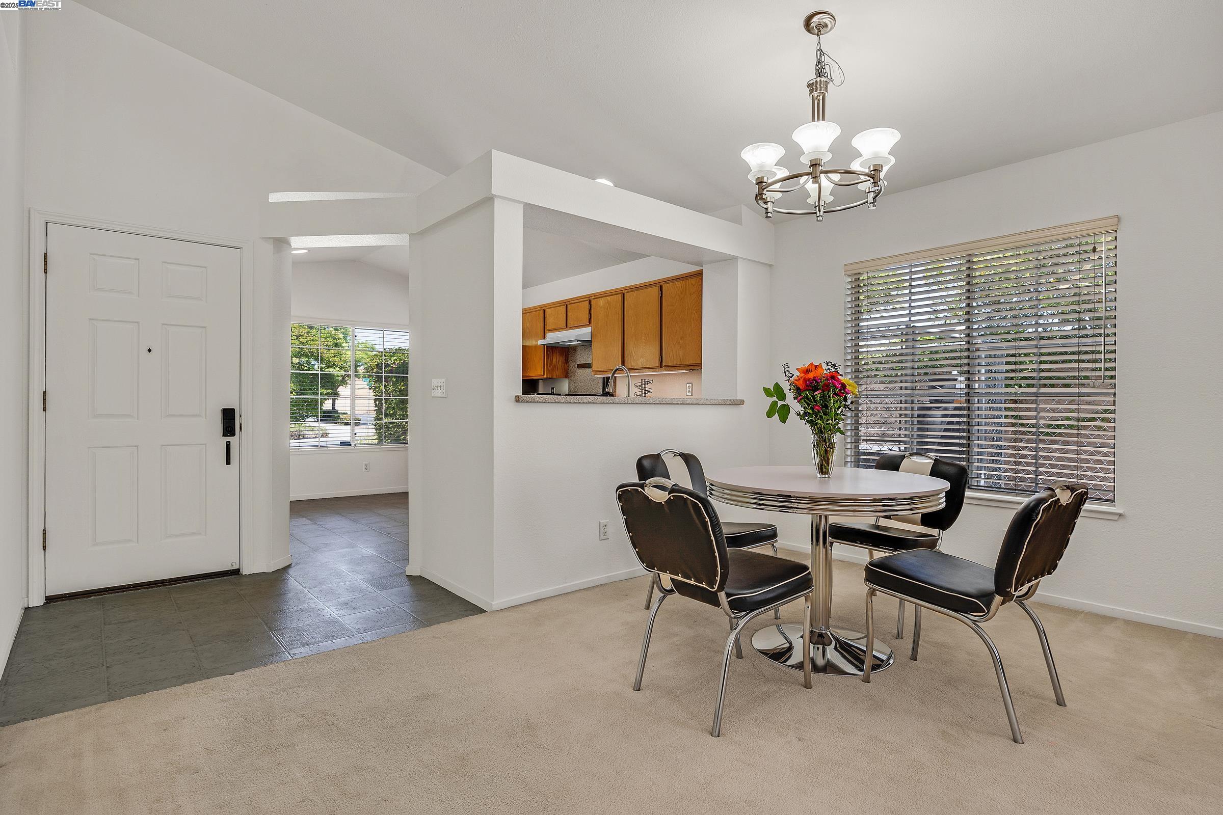 Detail Gallery Image 13 of 33 For 6997 Foxtail Dr, Livermore,  CA 94551 - 3 Beds | 2 Baths