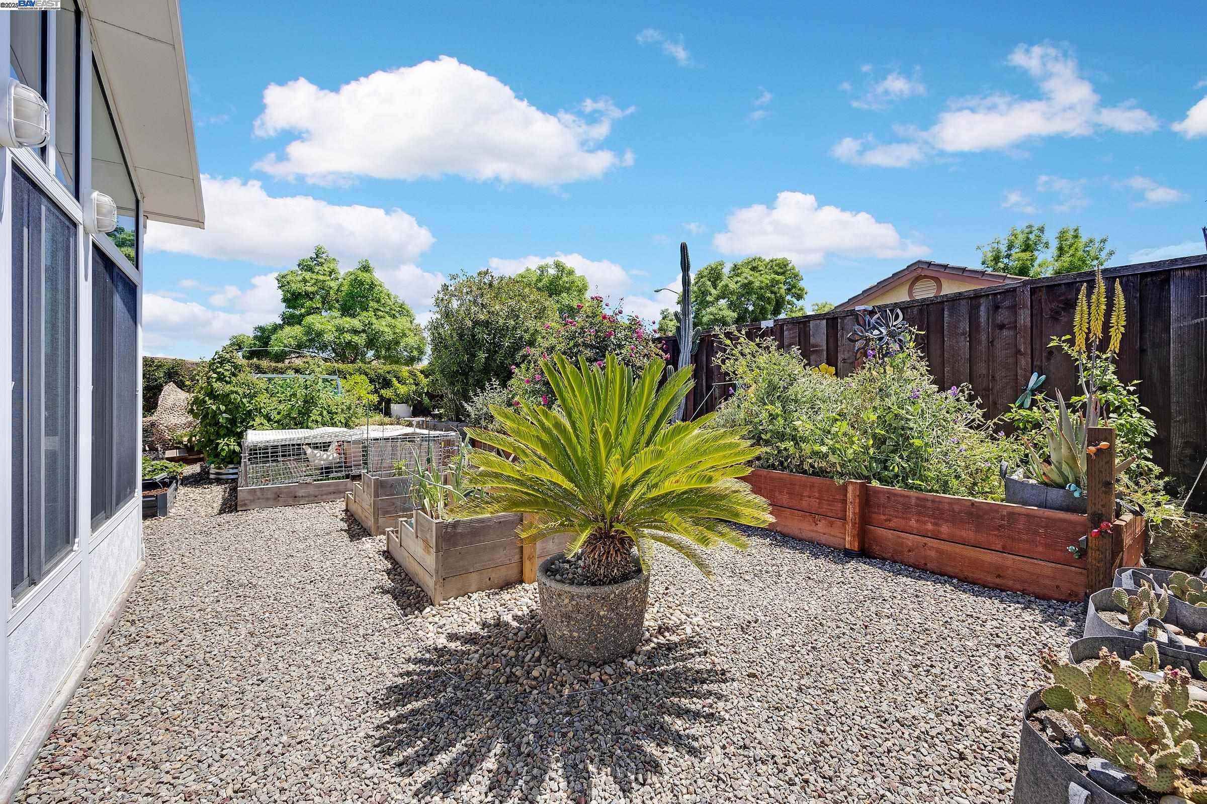 Detail Gallery Image 30 of 33 For 6997 Foxtail Dr, Livermore,  CA 94551 - 3 Beds | 2 Baths