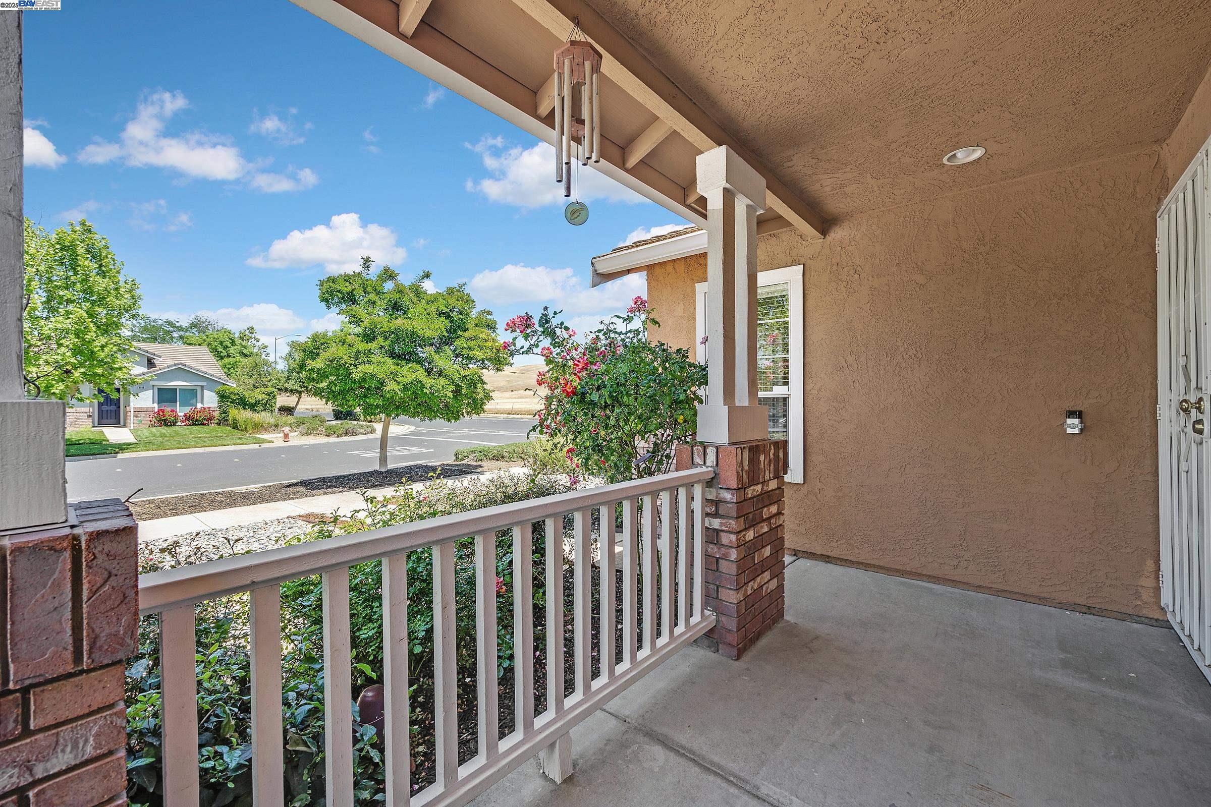 Detail Gallery Image 7 of 33 For 6997 Foxtail Dr, Livermore,  CA 94551 - 3 Beds | 2 Baths