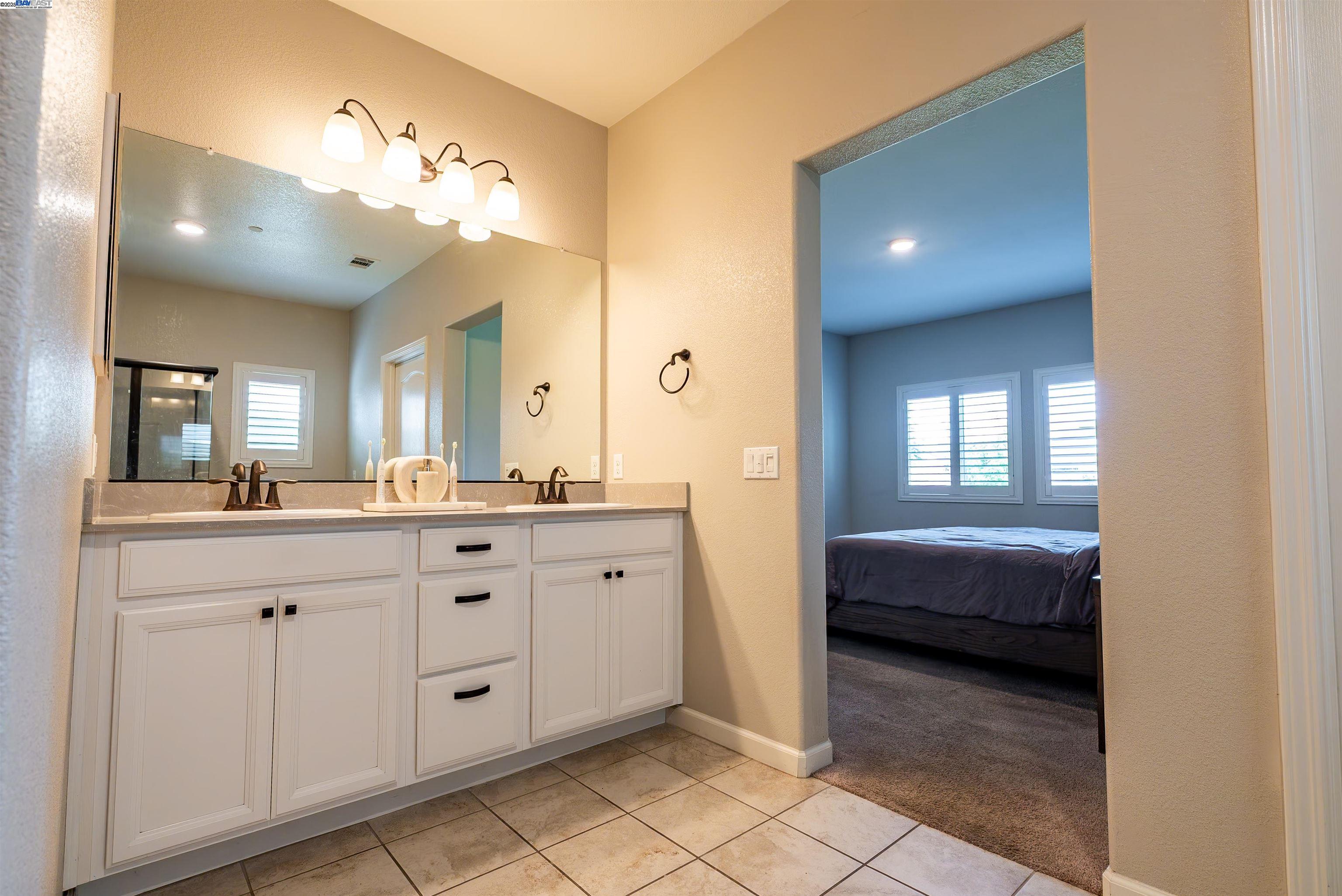 2650 Adams Lane, Manteca, California 95337, 3 Bedrooms Bedrooms, 6 Rooms Rooms,2 BathroomsBathrooms,Residential,For Sale,2650 Adams Lane,41097970