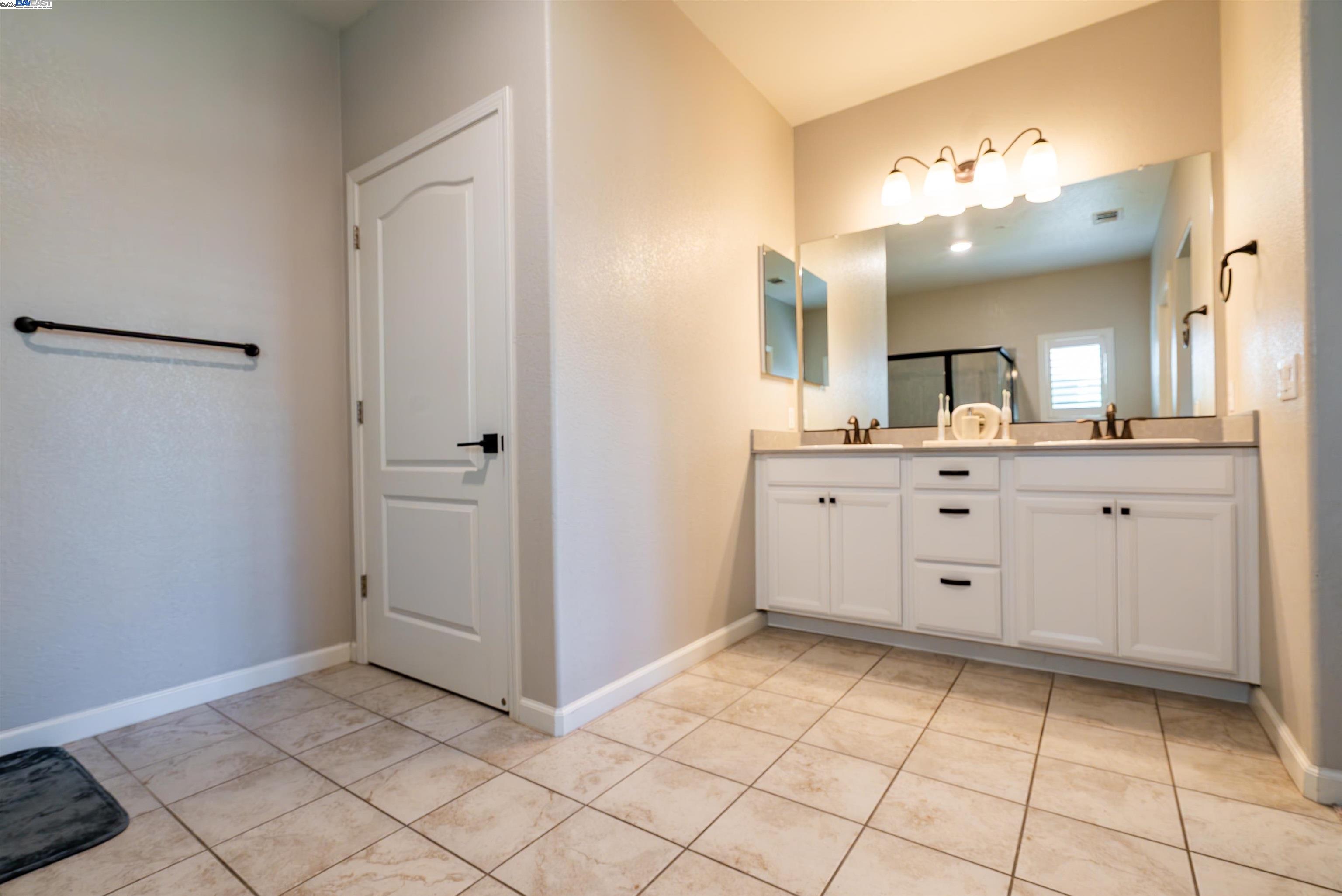 2650 Adams Lane, Manteca, California 95337, 3 Bedrooms Bedrooms, 6 Rooms Rooms,2 BathroomsBathrooms,Residential,For Sale,2650 Adams Lane,41097970