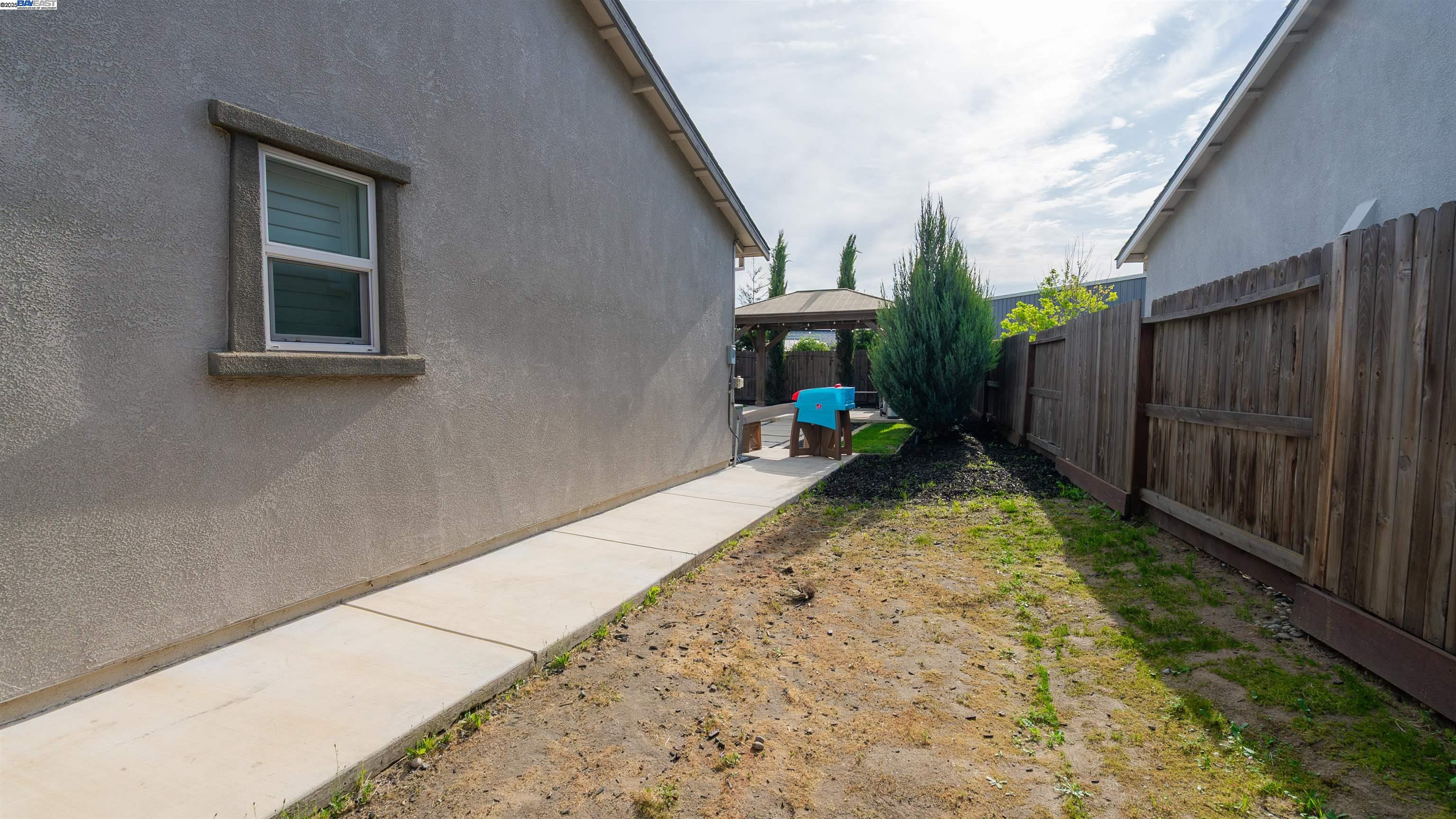 2650 Adams Lane, Manteca, California 95337, 3 Bedrooms Bedrooms, 6 Rooms Rooms,2 BathroomsBathrooms,Residential,For Sale,2650 Adams Lane,41097970