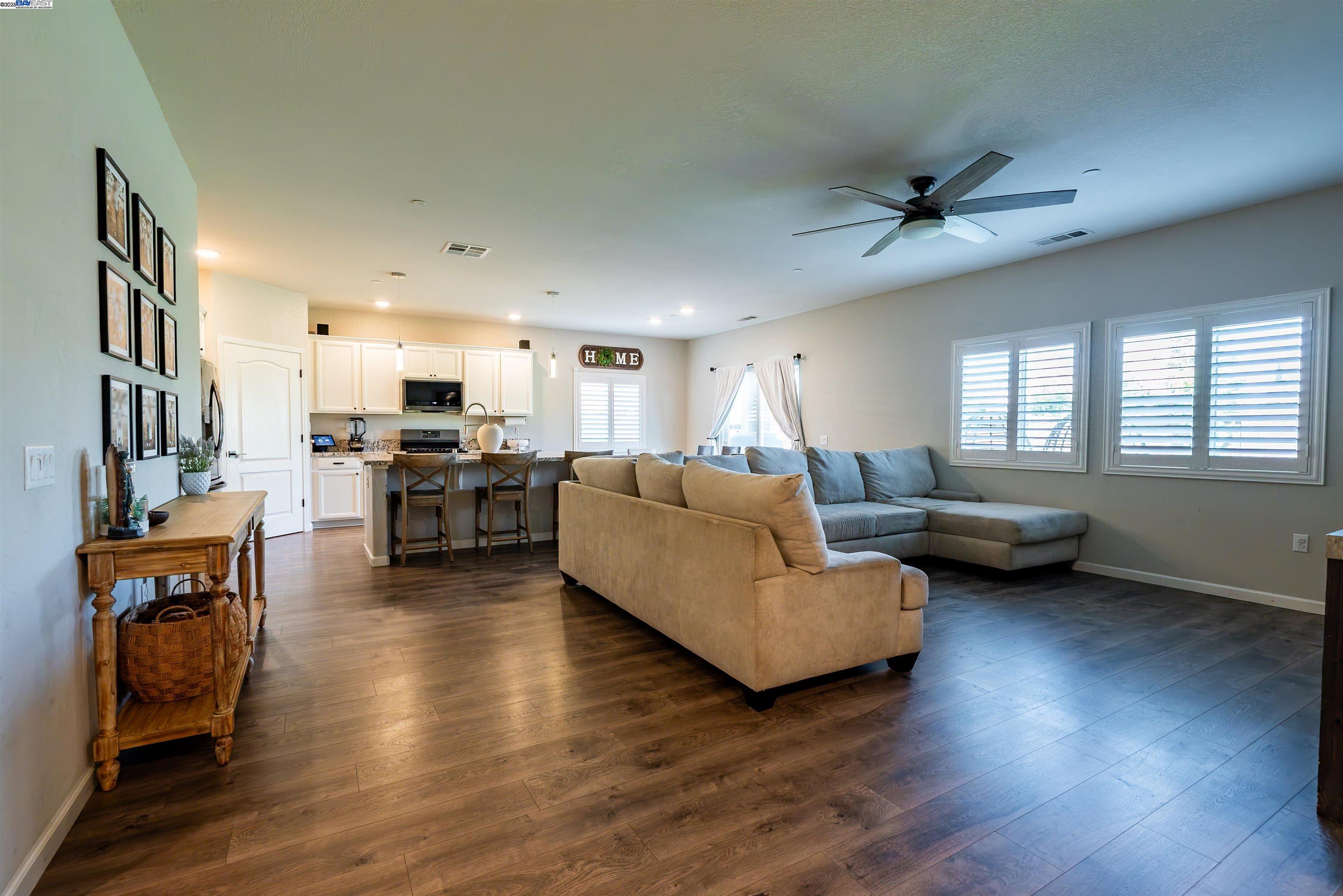 2650 Adams Lane, Manteca, California 95337, 3 Bedrooms Bedrooms, 6 Rooms Rooms,2 BathroomsBathrooms,Residential,For Sale,2650 Adams Lane,41097970