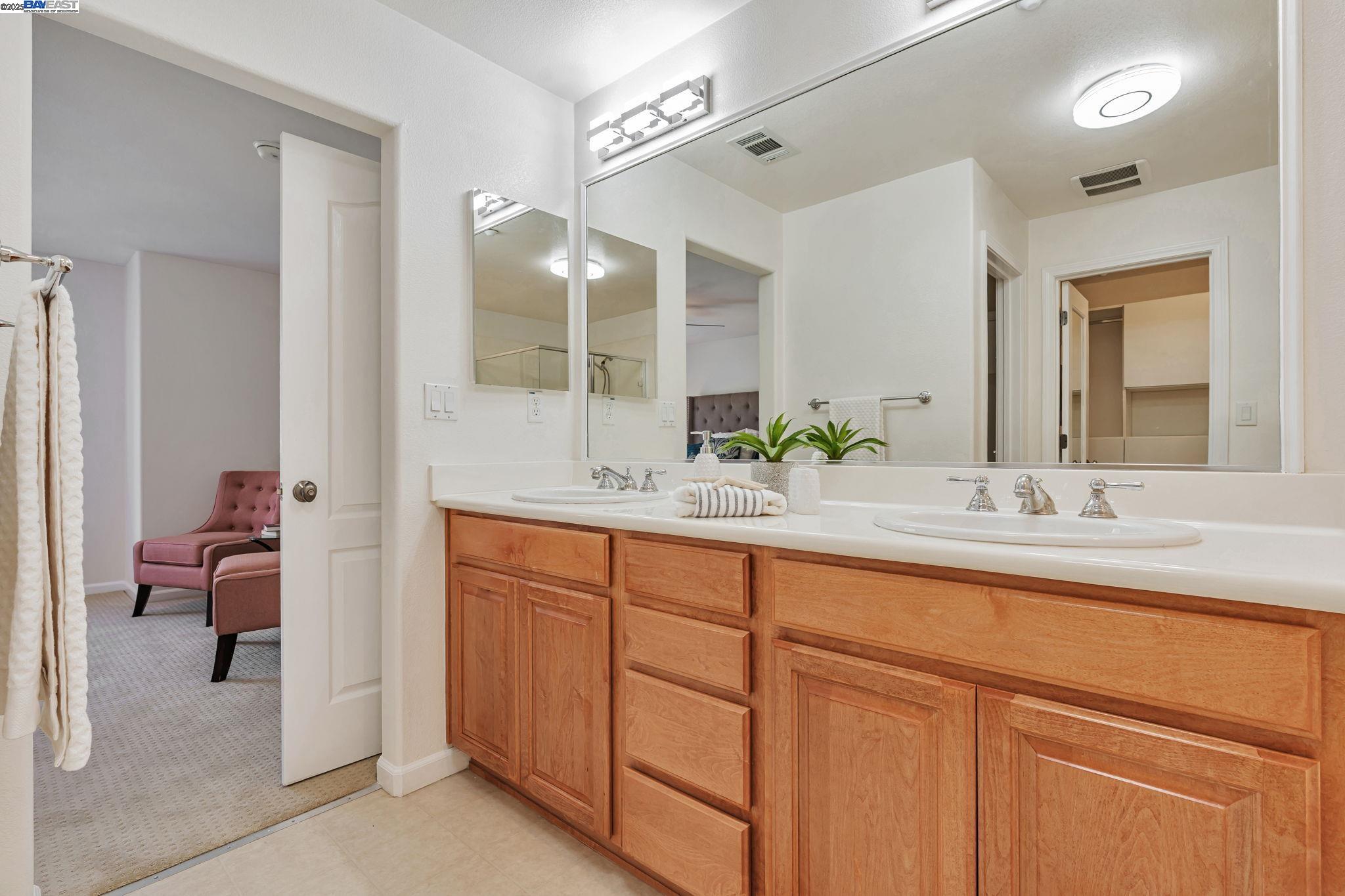 Photo #32: 41097971 Listing: Photo #32