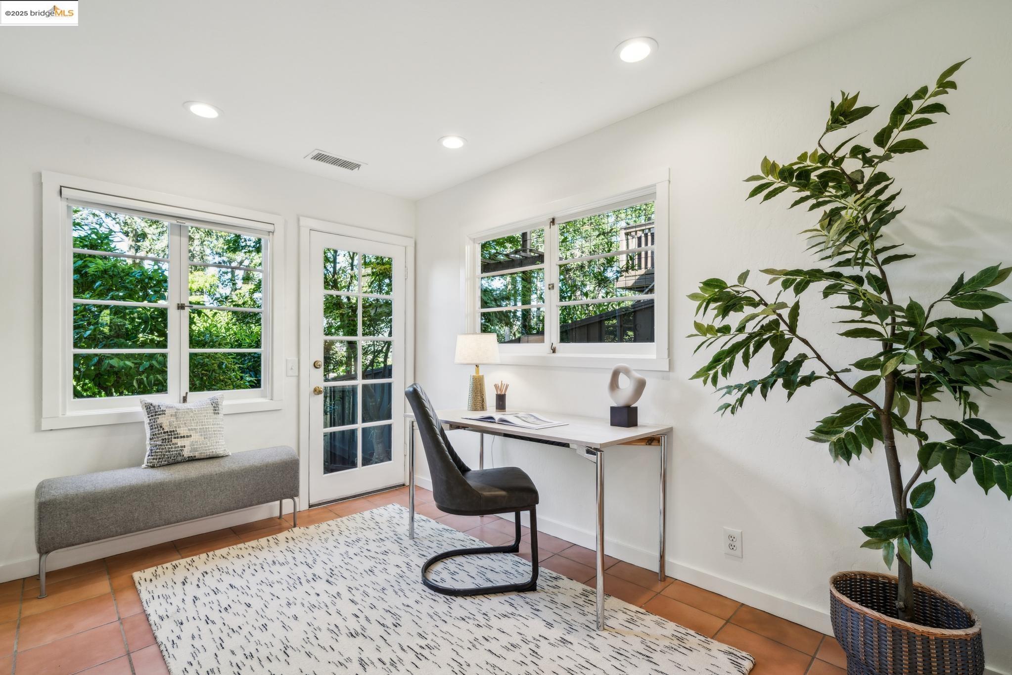 1025 Creston Rd, Berkeley, California 94708, 3 Bedrooms Bedrooms, 7 Rooms Rooms,2 BathroomsBathrooms,Residential,For Sale,1025 Creston Rd,41097973