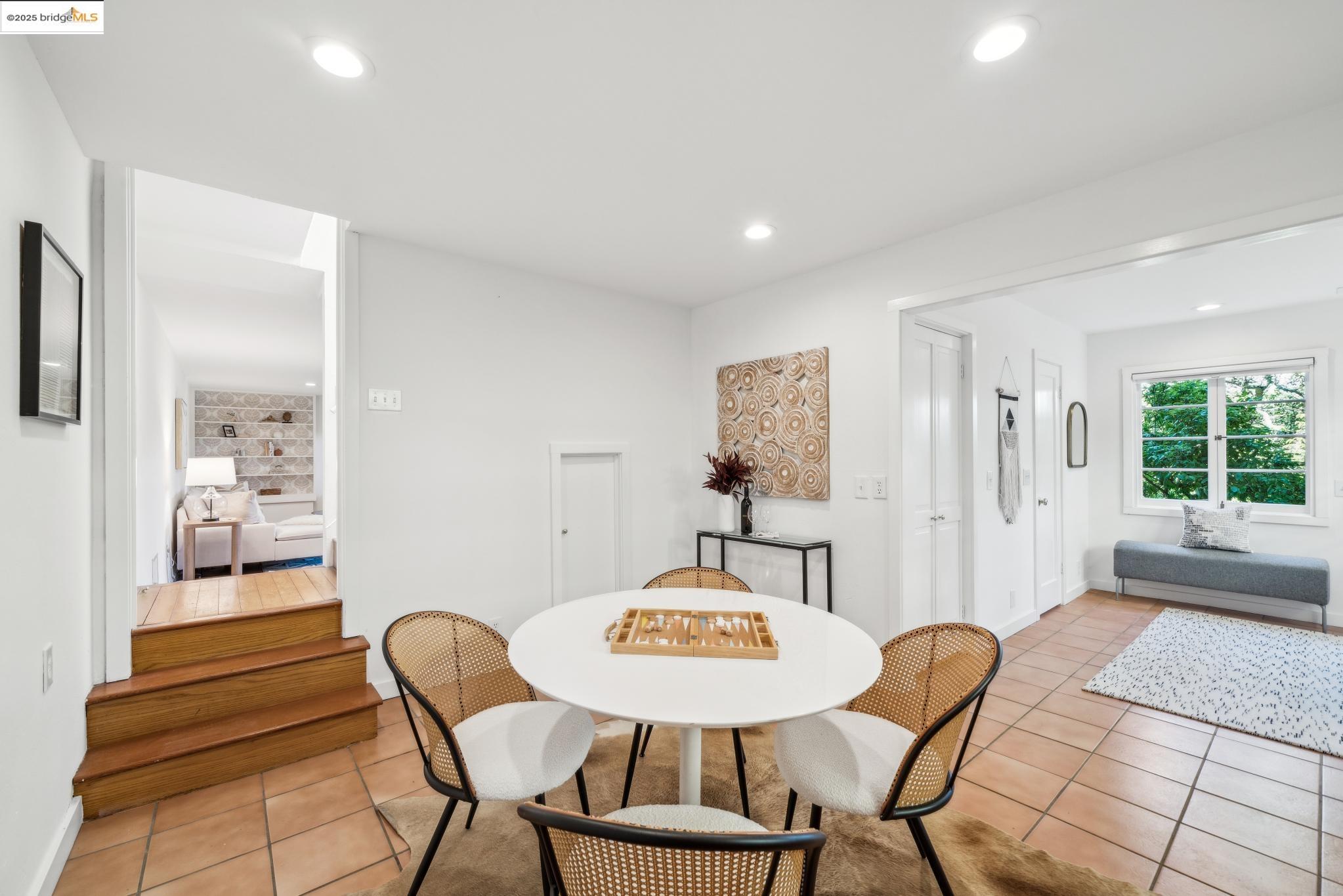 1025 Creston Rd, Berkeley, California 94708, 3 Bedrooms Bedrooms, 7 Rooms Rooms,2 BathroomsBathrooms,Residential,For Sale,1025 Creston Rd,41097973