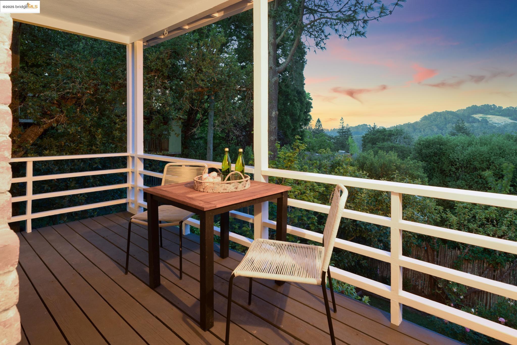 1025 Creston Rd, Berkeley, California 94708, 3 Bedrooms Bedrooms, 7 Rooms Rooms,2 BathroomsBathrooms,Residential,For Sale,1025 Creston Rd,41097973