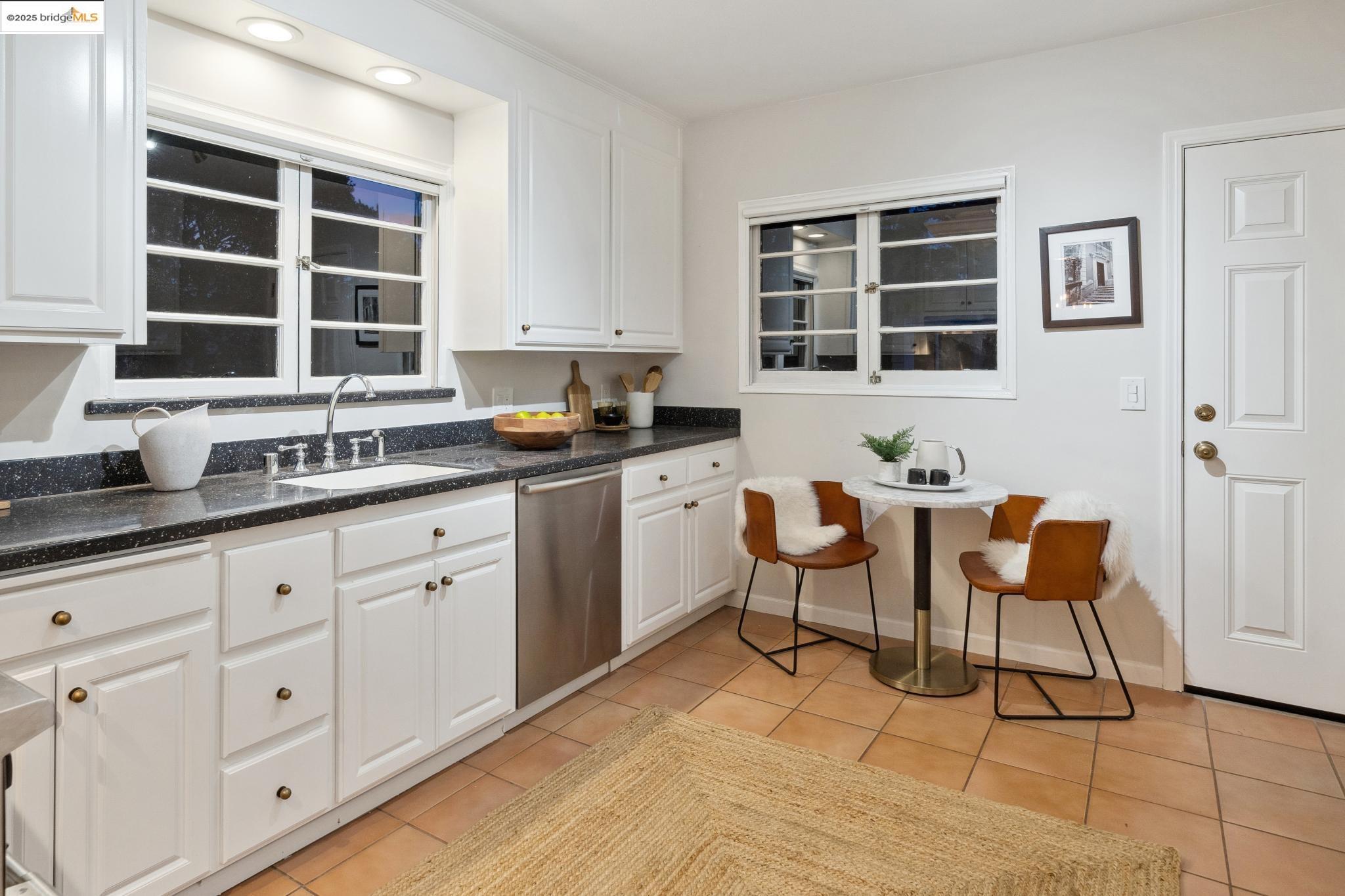 1025 Creston Rd, Berkeley, California 94708, 3 Bedrooms Bedrooms, 7 Rooms Rooms,2 BathroomsBathrooms,Residential,For Sale,1025 Creston Rd,41097973
