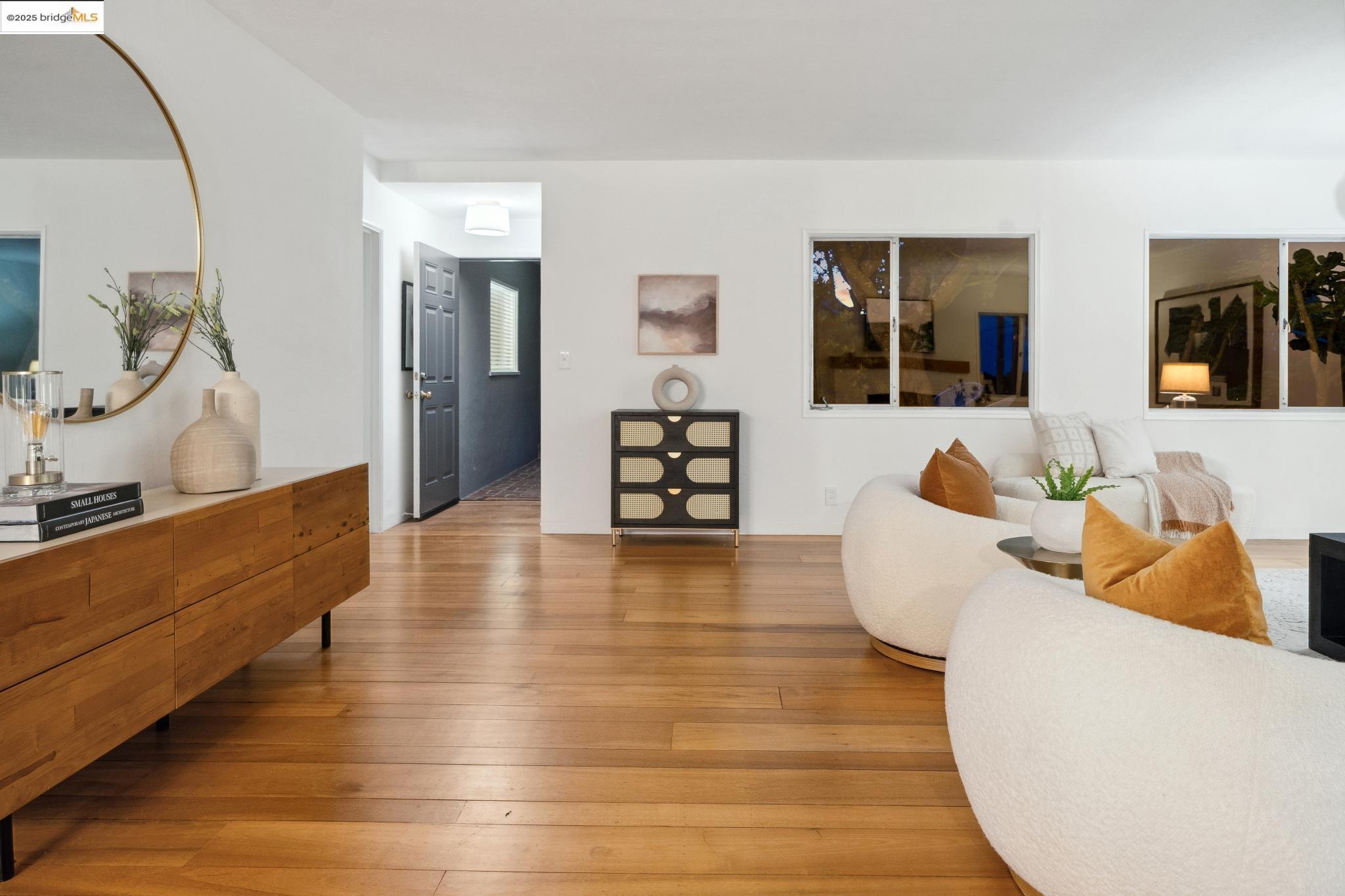 1025 Creston Rd, Berkeley, California 94708, 3 Bedrooms Bedrooms, 7 Rooms Rooms,2 BathroomsBathrooms,Residential,For Sale,1025 Creston Rd,41097973