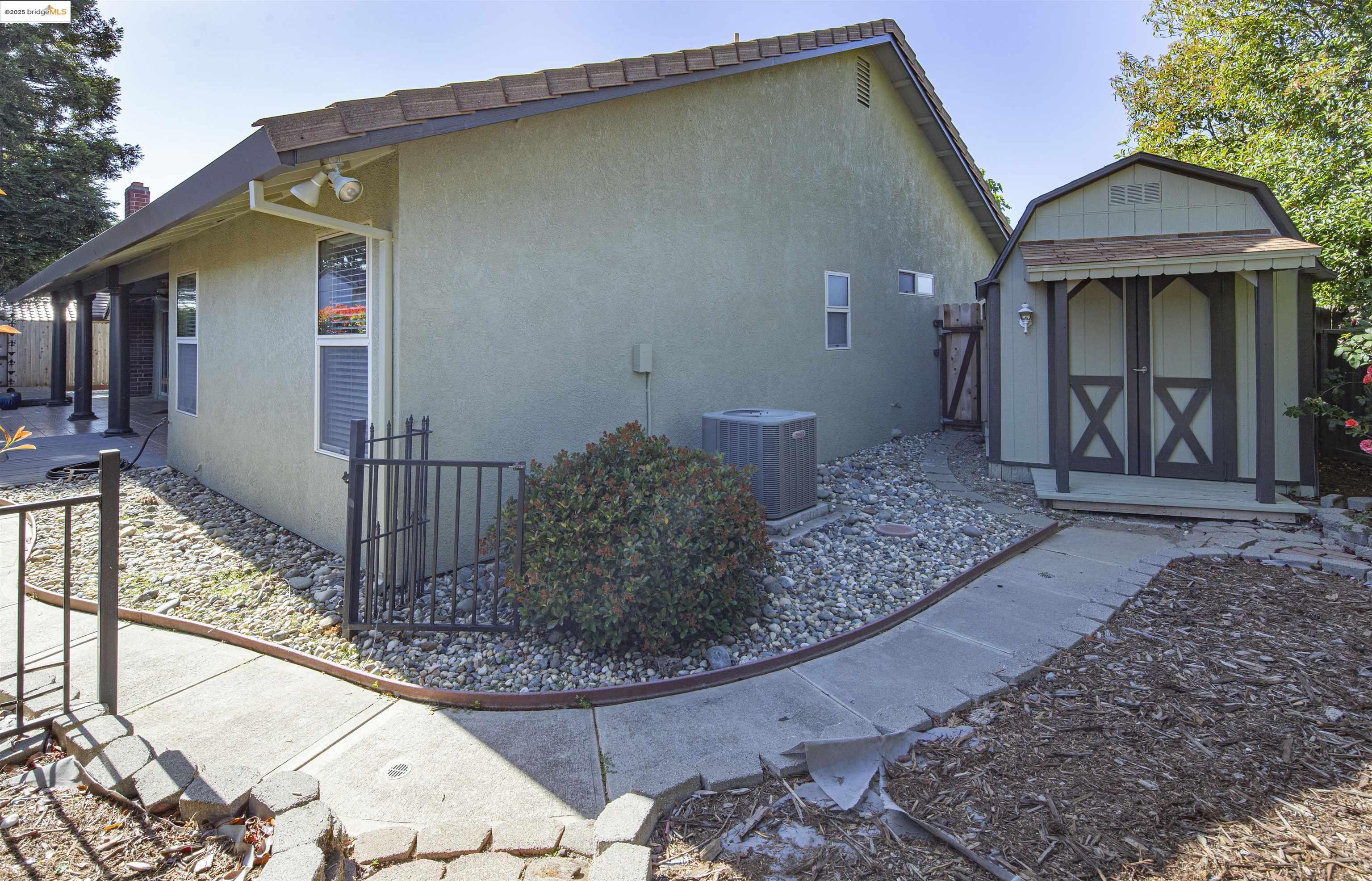764 Belfast Ct, Galt, California 95632, 3 Bedrooms Bedrooms, 6 Rooms Rooms,2 BathroomsBathrooms,Residential,For Sale,764 Belfast Ct,41097976