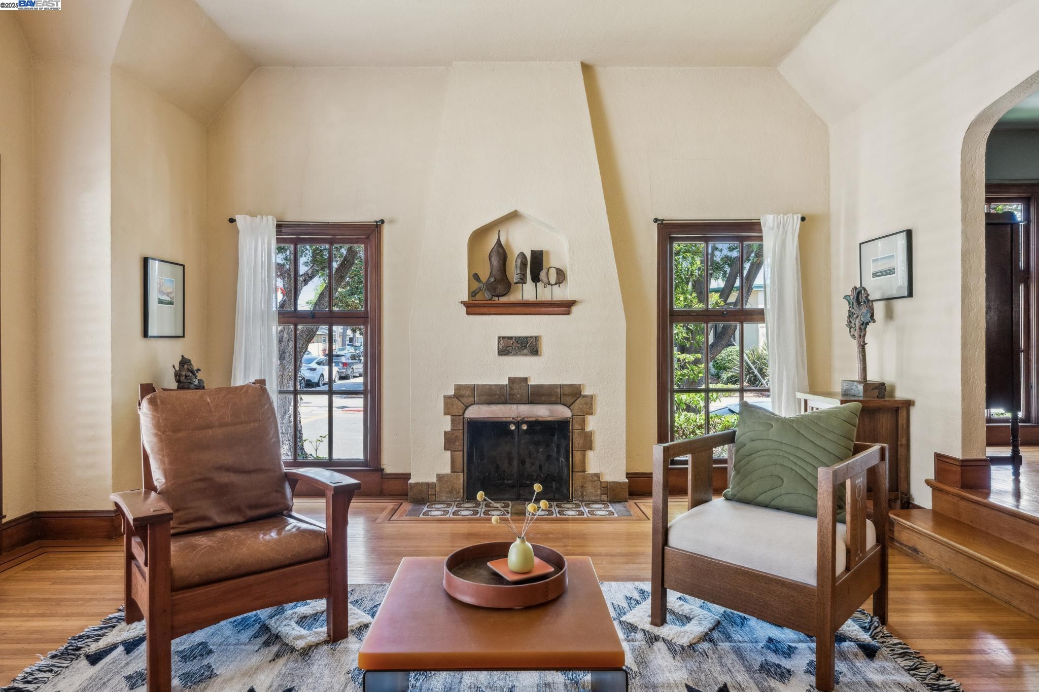 Detail Gallery Image 10 of 56 For 2916 Fillmore St, Alameda,  CA 94501 - 3 Beds | 2 Baths