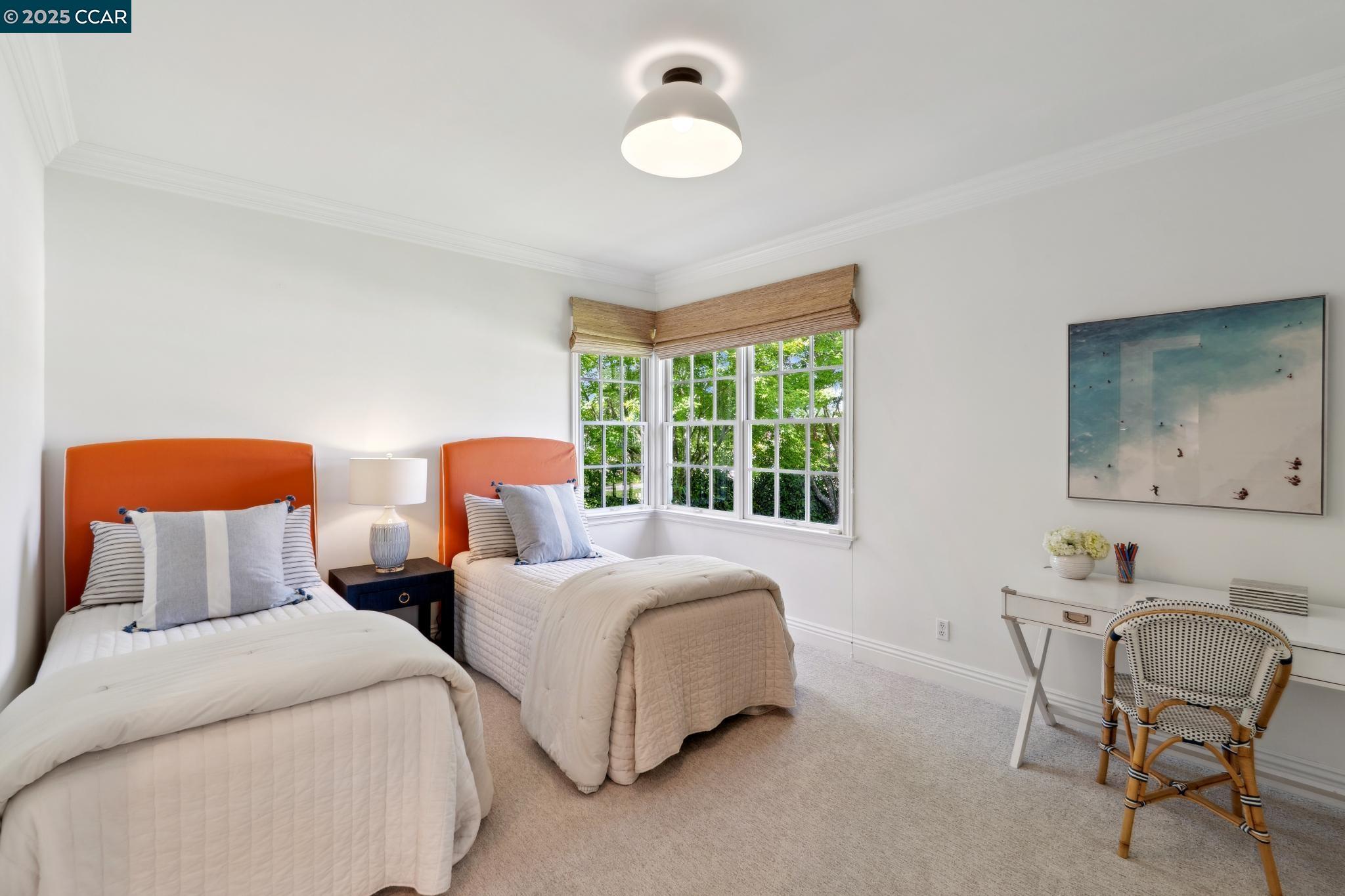 Detail Gallery Image 28 of 54 For 77 Van Ripper Ln, Orinda,  CA 94563 - 4 Beds | 3 Baths