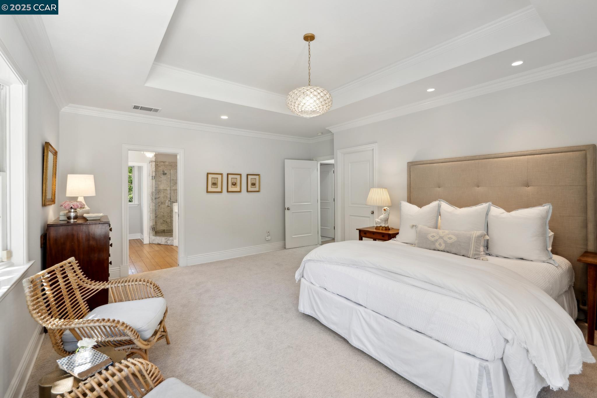 Detail Gallery Image 34 of 54 For 77 Van Ripper Ln, Orinda,  CA 94563 - 4 Beds | 3 Baths