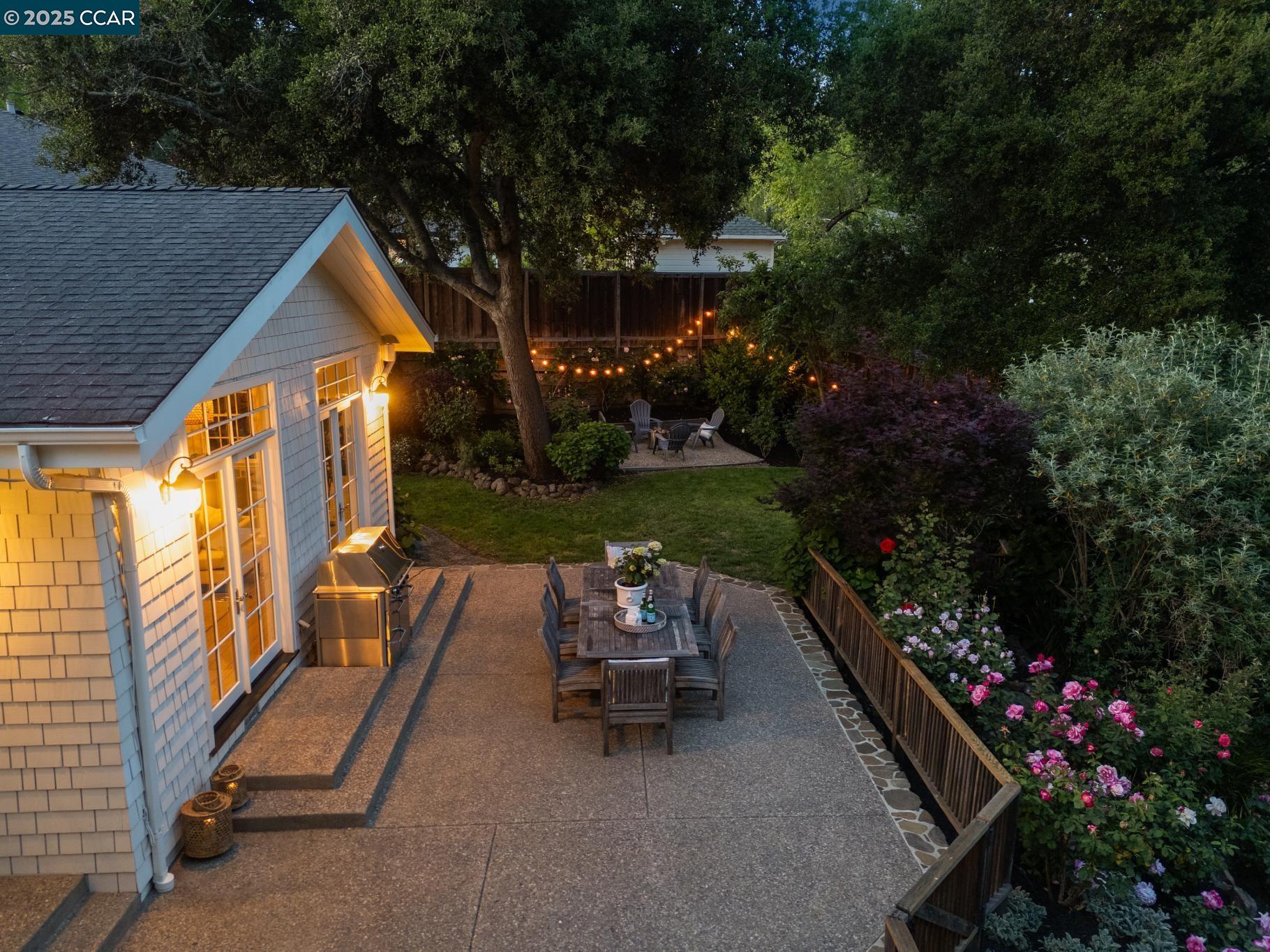 Detail Gallery Image 43 of 54 For 77 Van Ripper Ln, Orinda,  CA 94563 - 4 Beds | 3 Baths