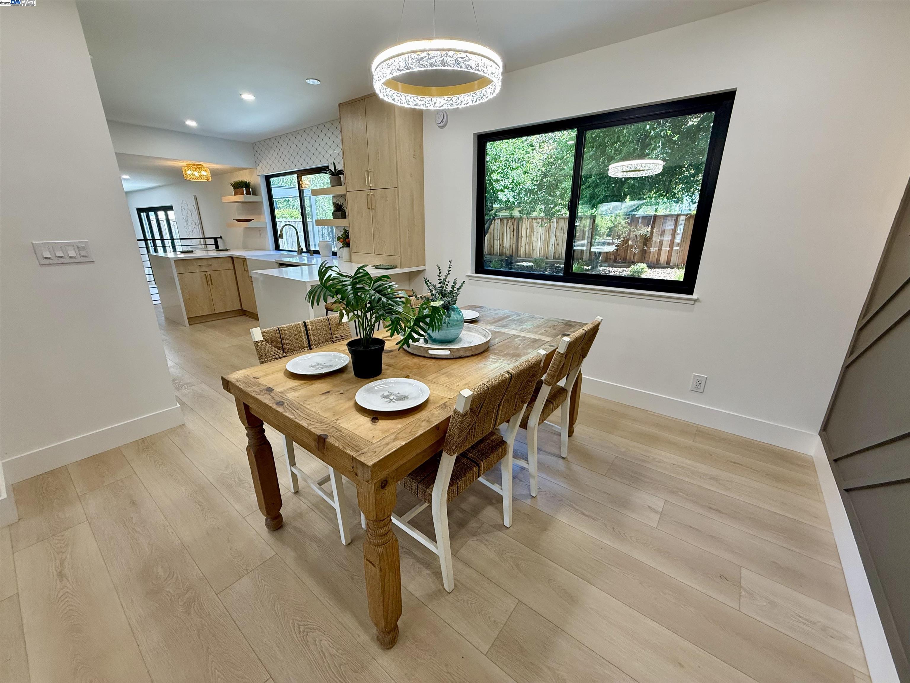 Detail Gallery Image 17 of 52 For 1926 Paseo Del Cajon, Pleasanton,  CA 94566 - 4 Beds | 2/1 Baths